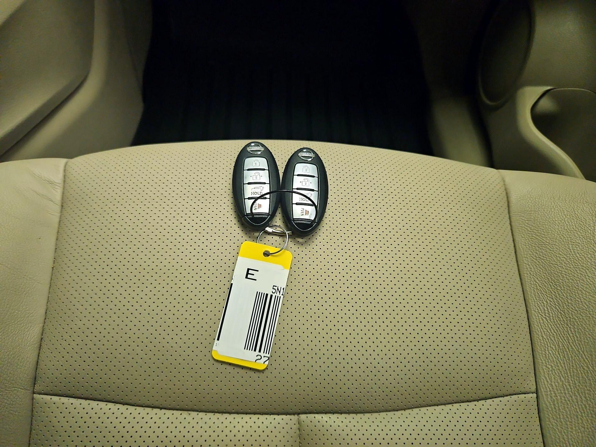 Thumbnail: 2015 Nissan Rogue - 20