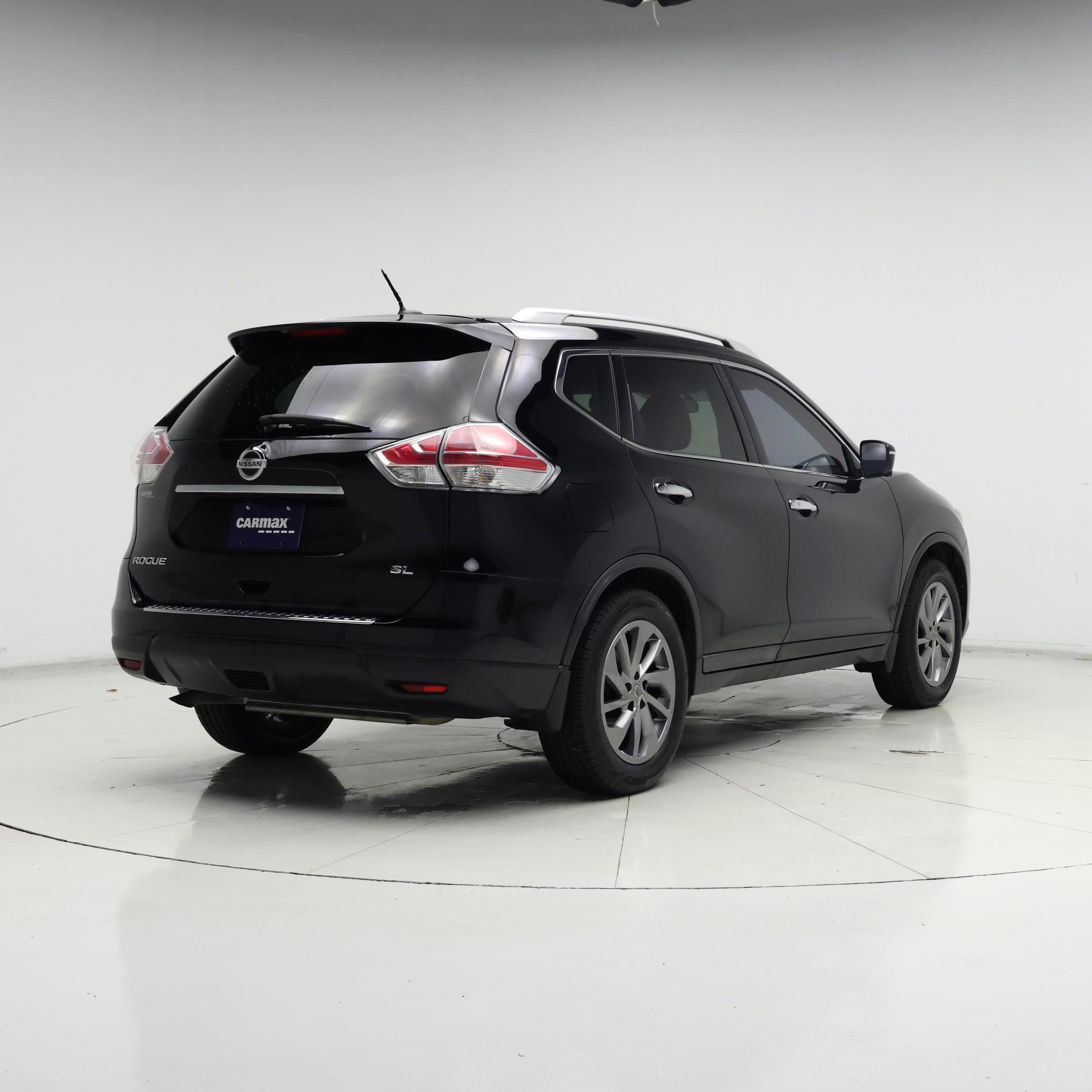 Thumbnail: 2015 Nissan Rogue - 8