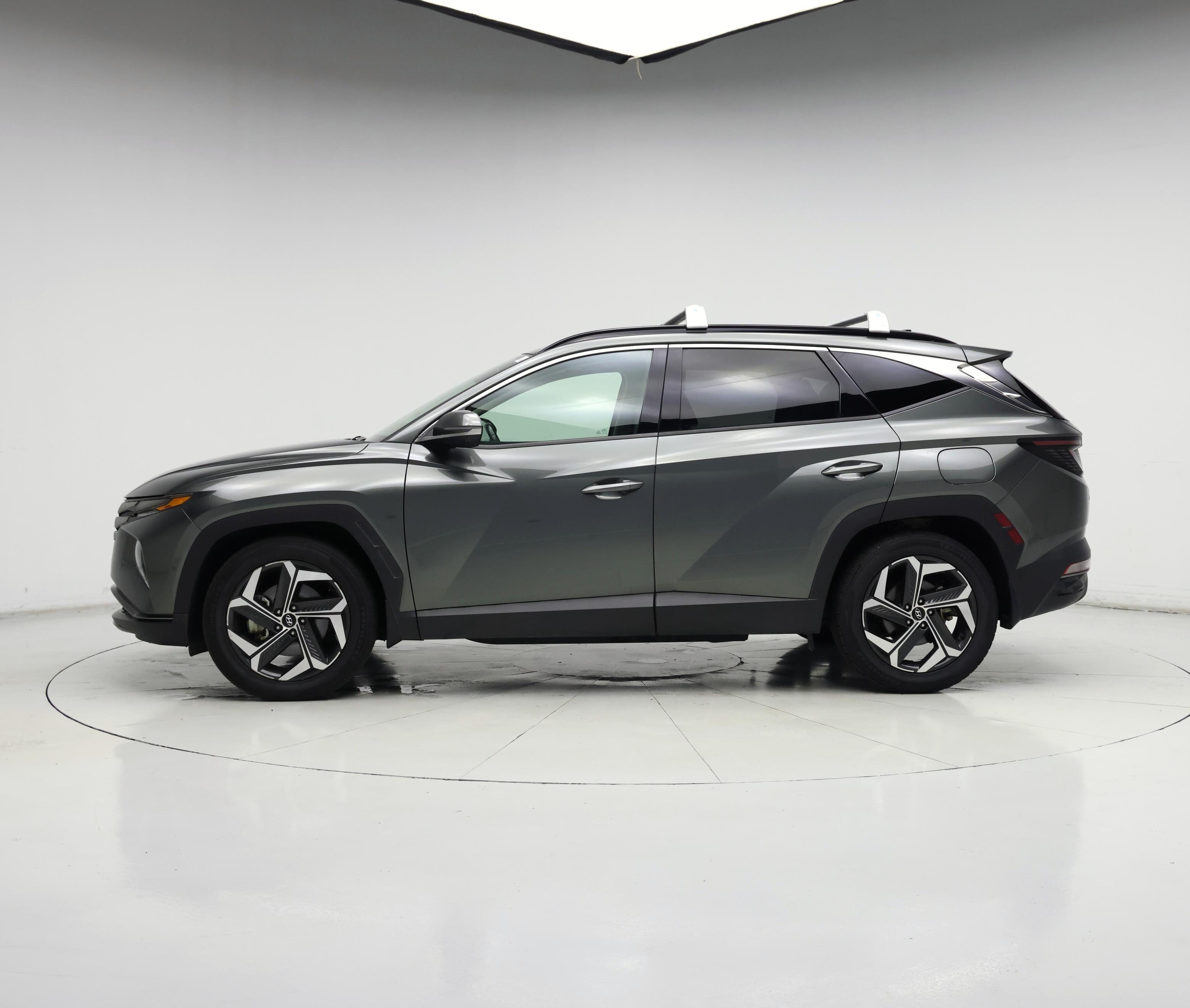 Thumbnail: 2022 Hyundai Tucson - 3