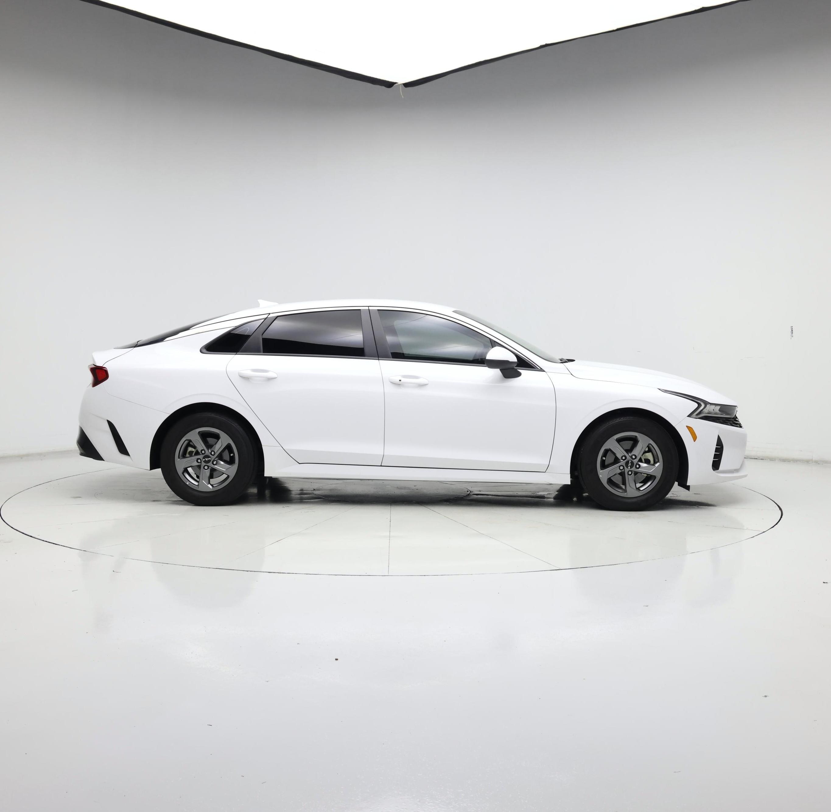 Thumbnail: 2023 Kia K5 - 7