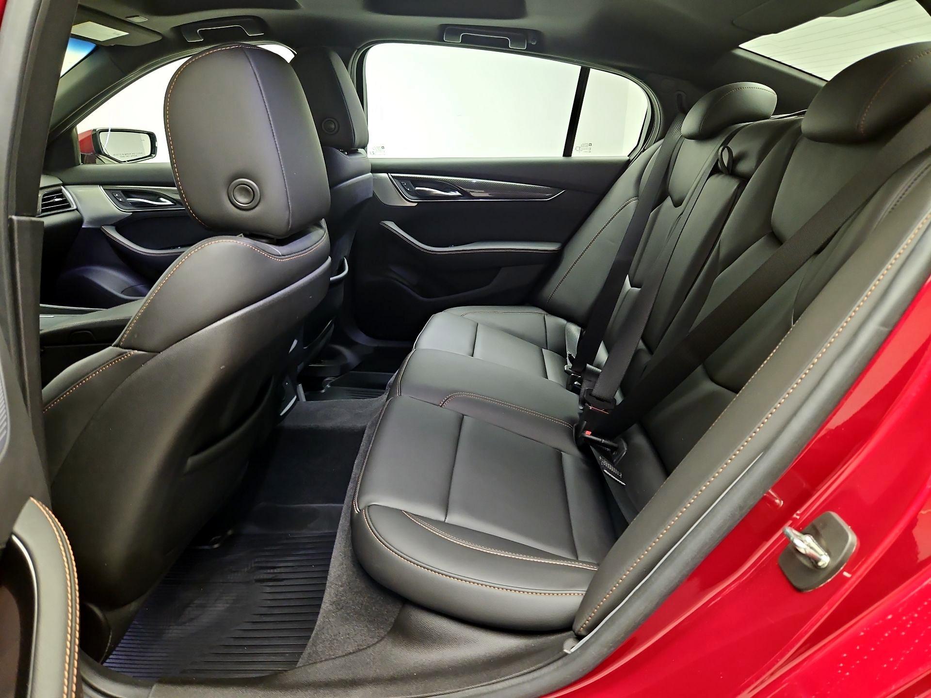 Thumbnail: 2022 Cadillac CT5 - 17