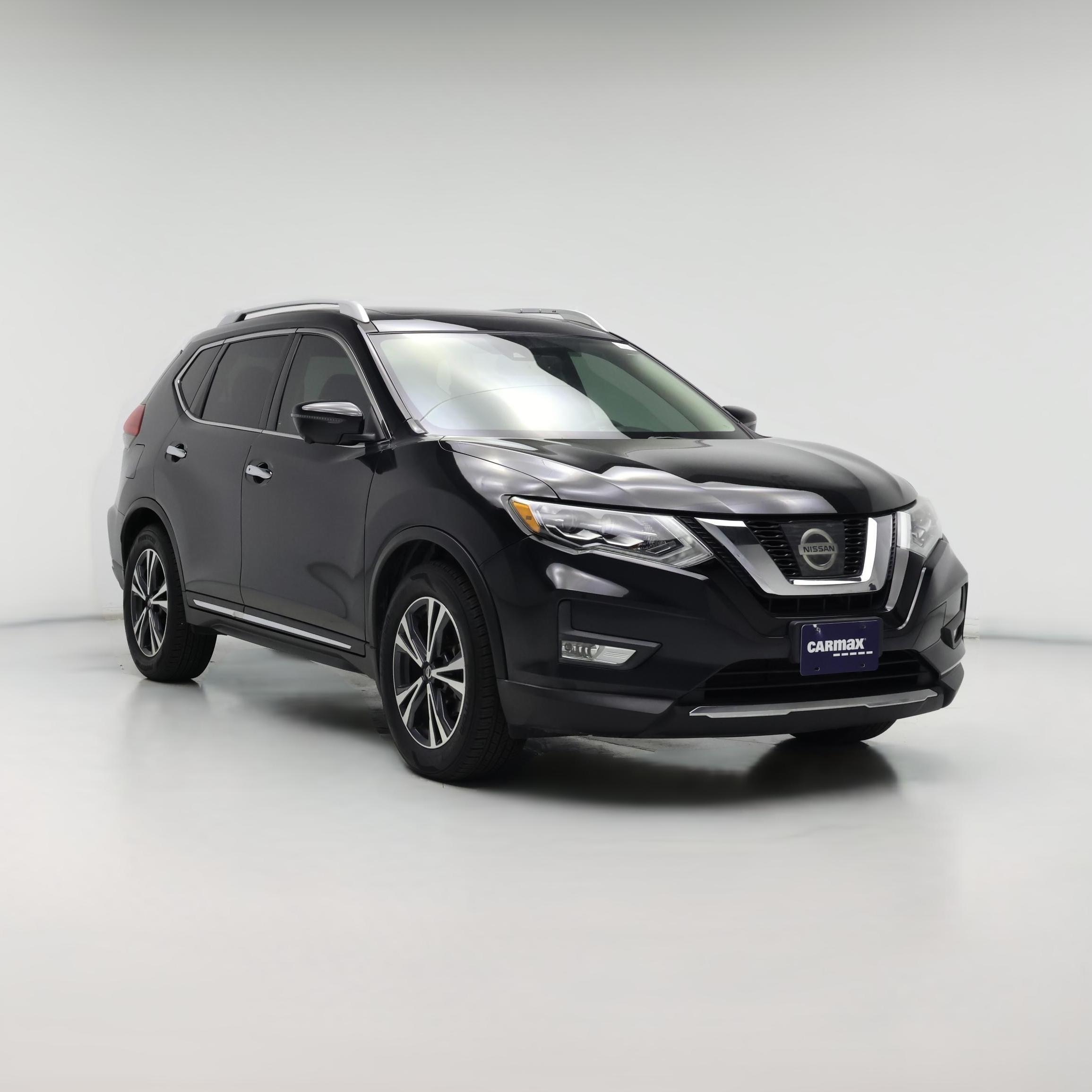 Thumbnail: 2017 Nissan Rogue - 1