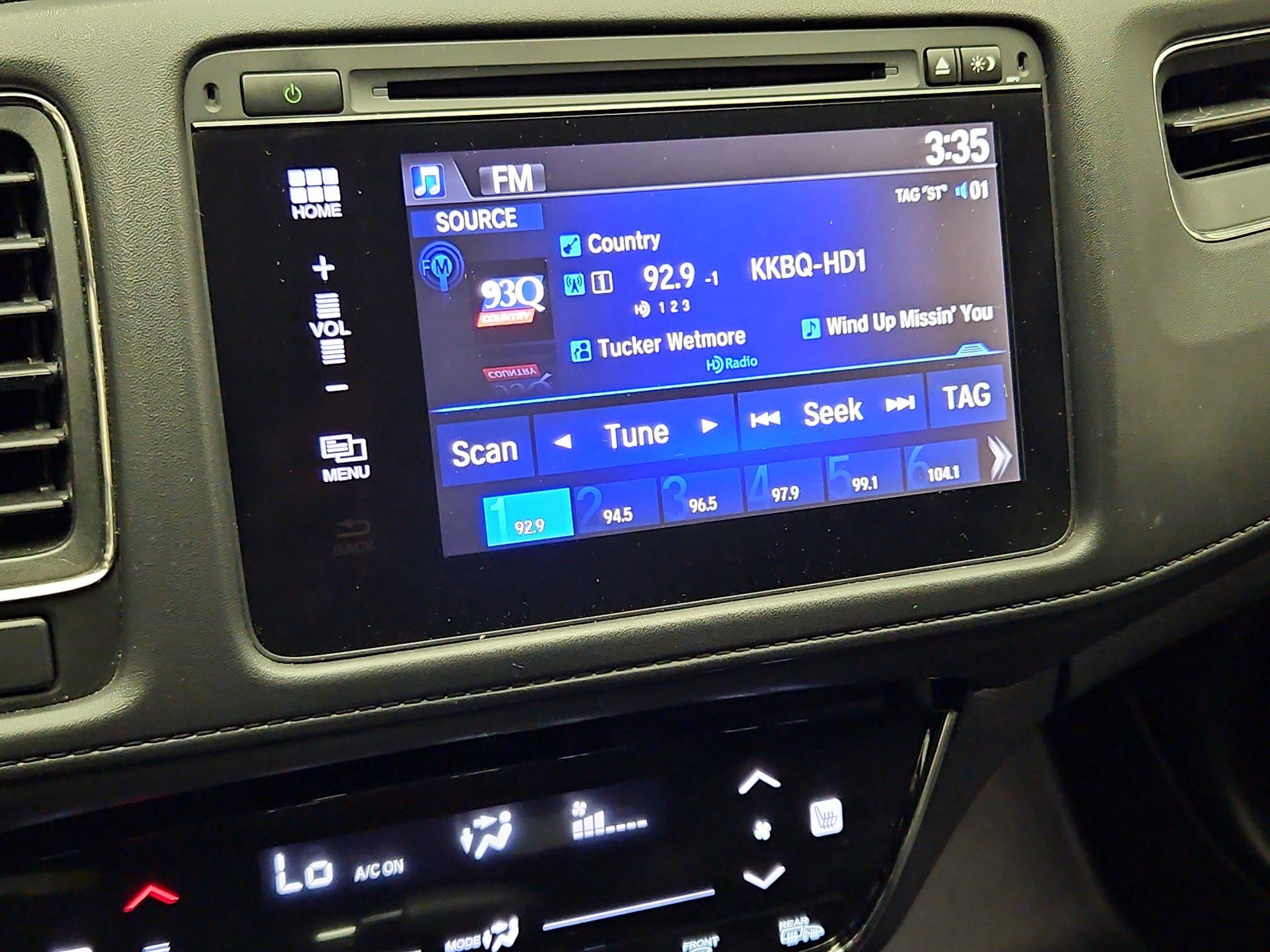 Thumbnail: 2016 Honda HR-V - 16