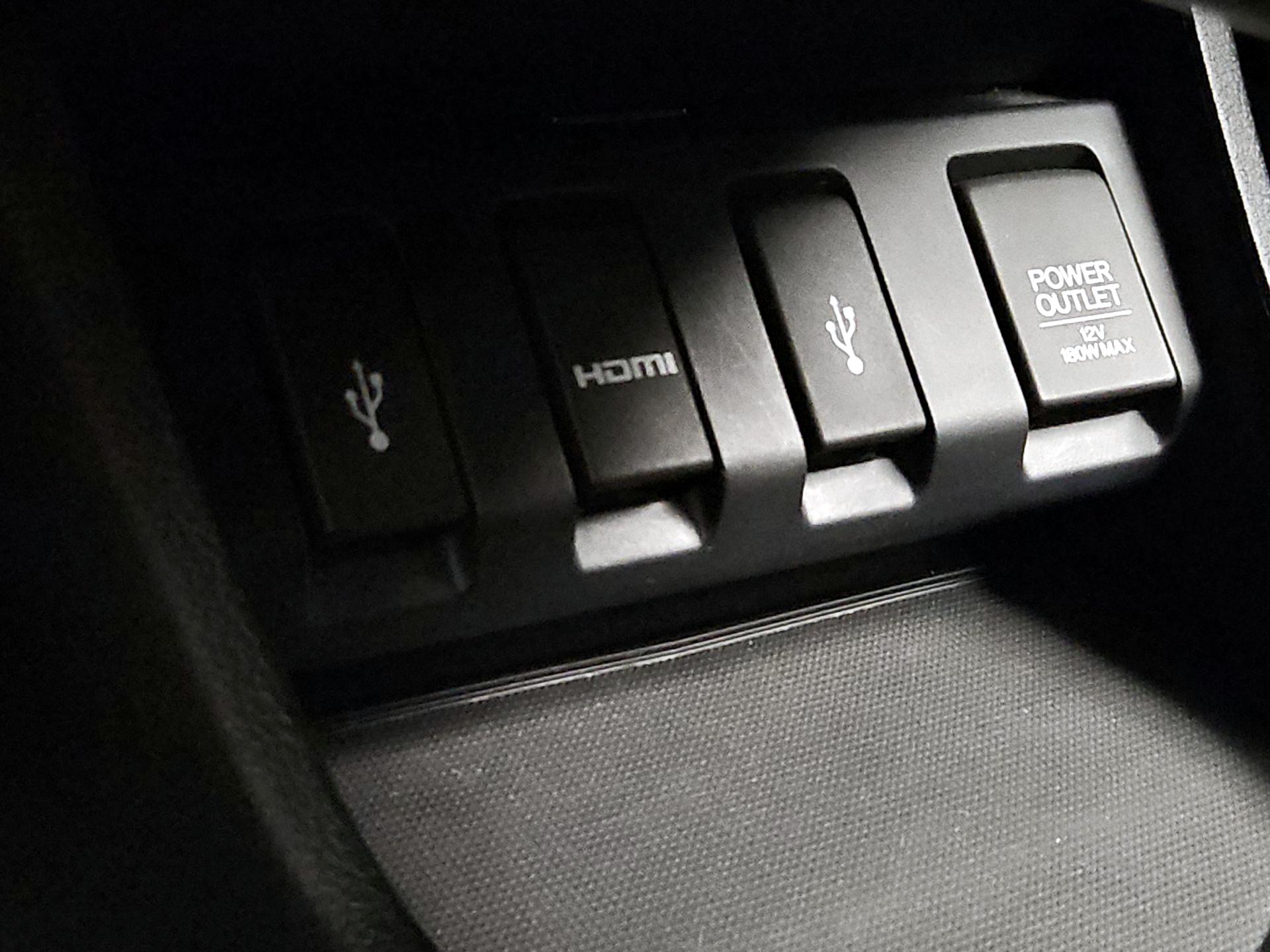 Thumbnail: 2016 Honda HR-V - 19