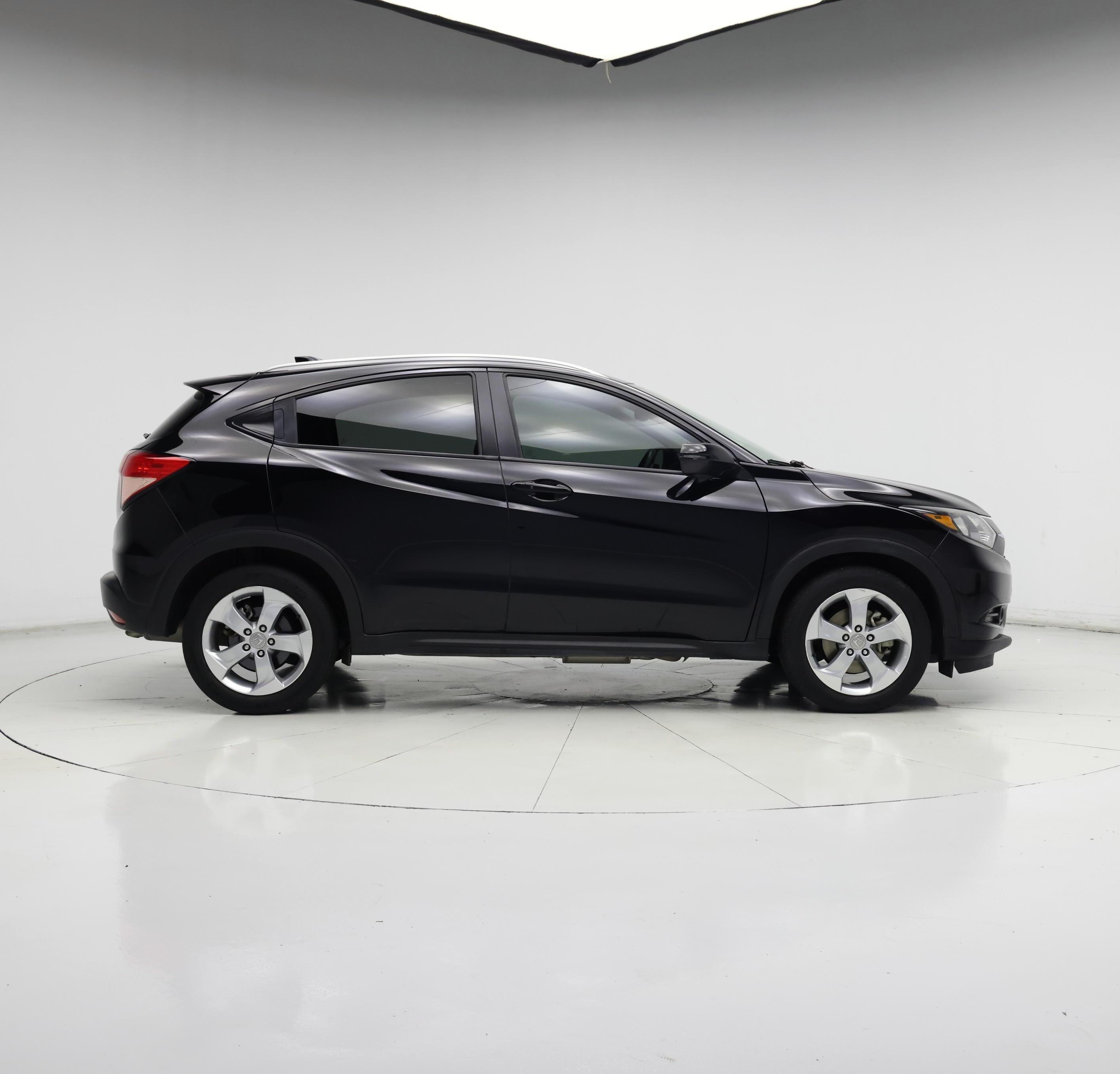 Thumbnail: 2016 Honda HR-V - 7