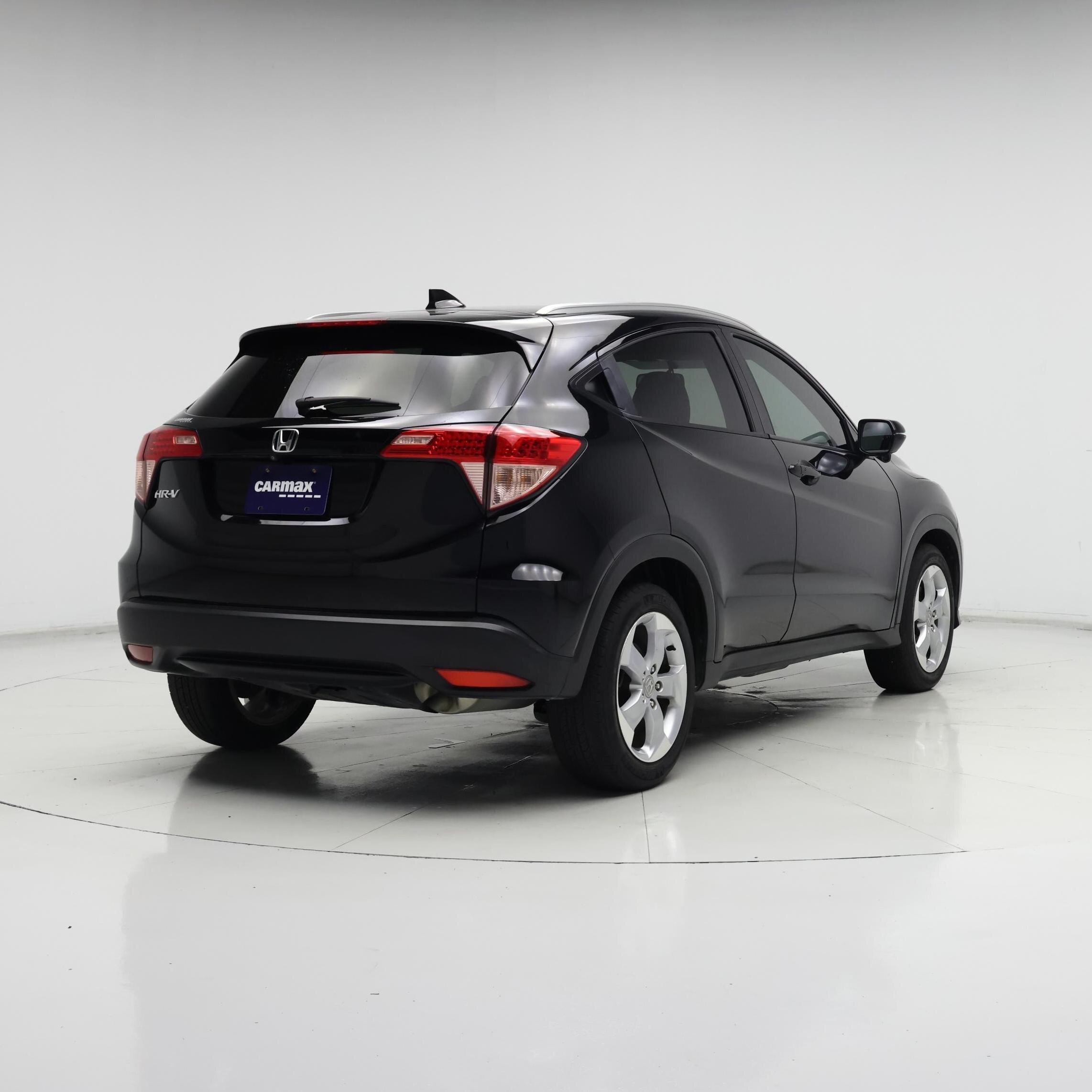 Thumbnail: 2016 Honda HR-V - 8