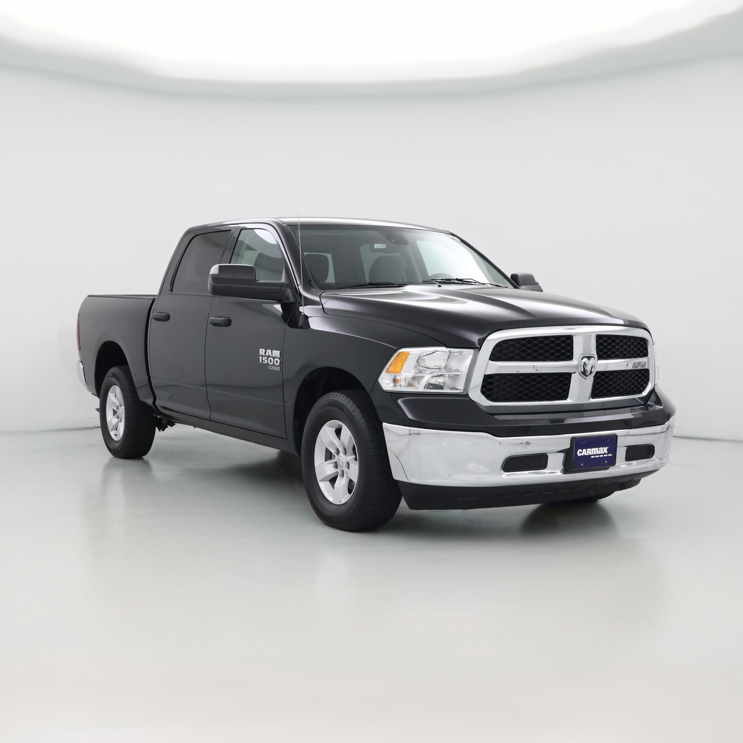 Thumbnail: 2023 RAM 1500 Classic - 1