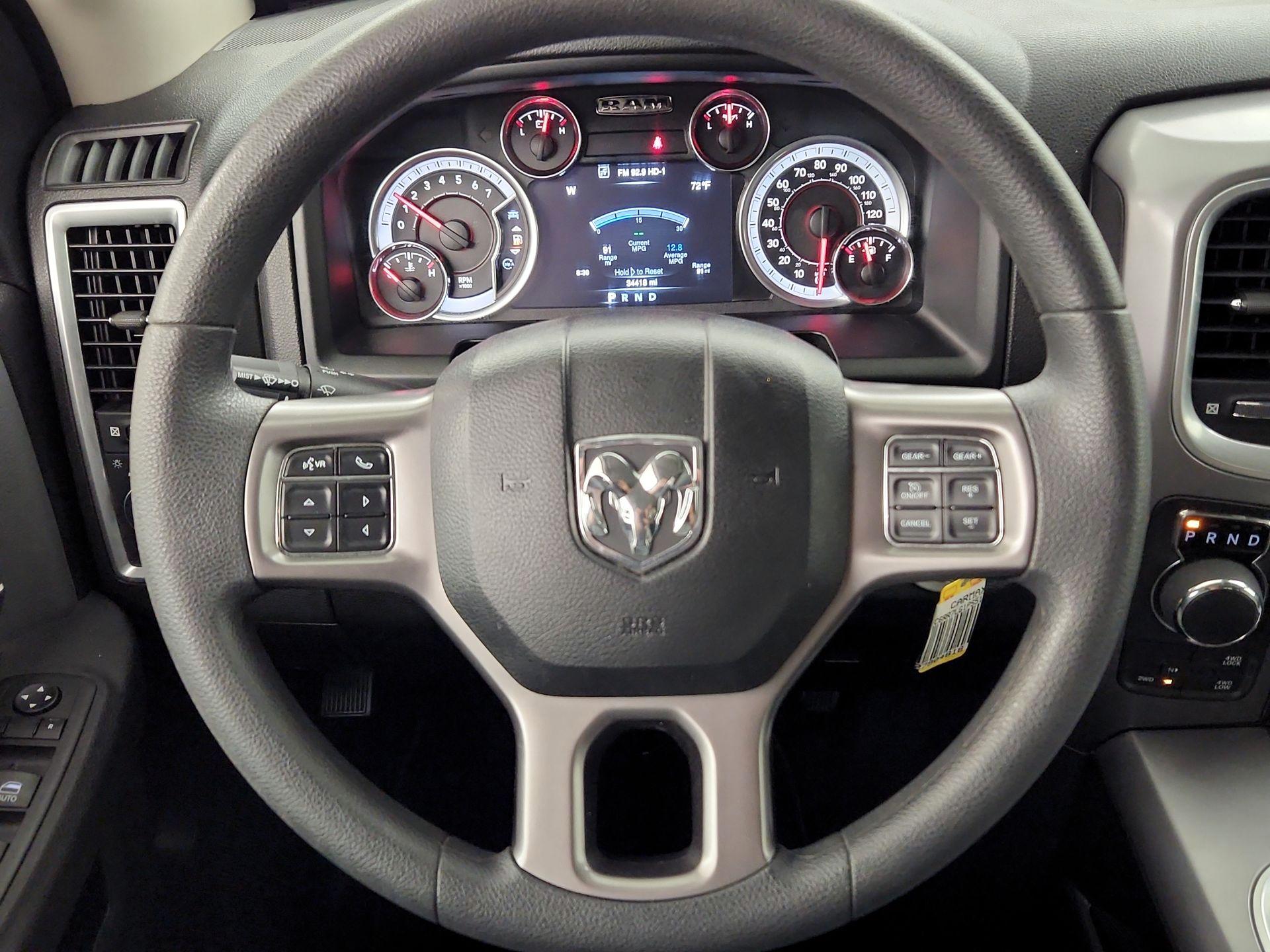 Thumbnail: 2023 RAM 1500 Classic - 10