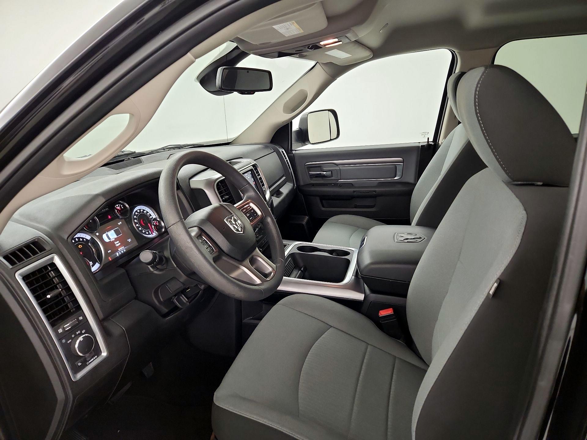 Thumbnail: 2023 RAM 1500 Classic - 11