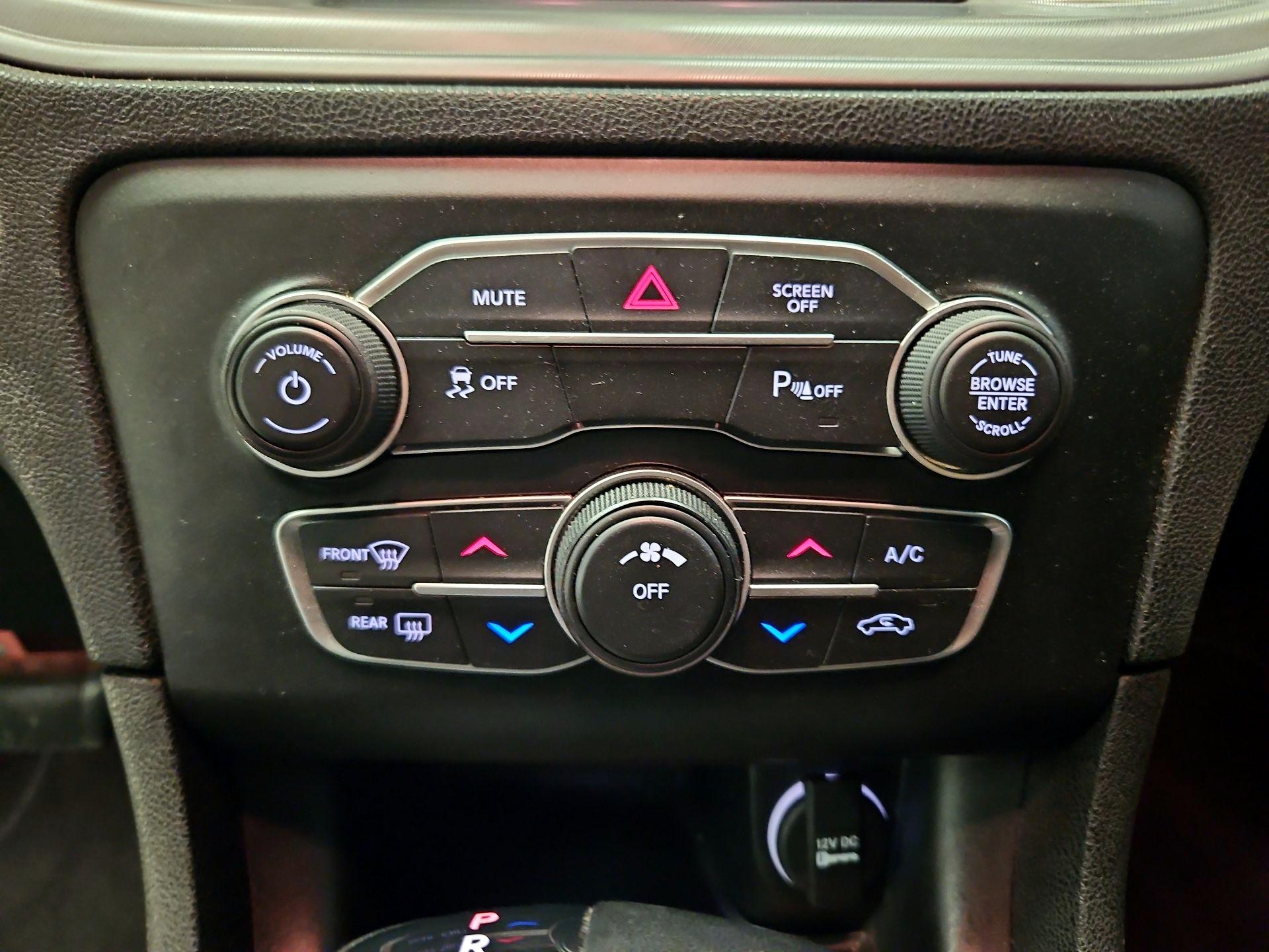 Thumbnail: 2023 Dodge Charger - 16