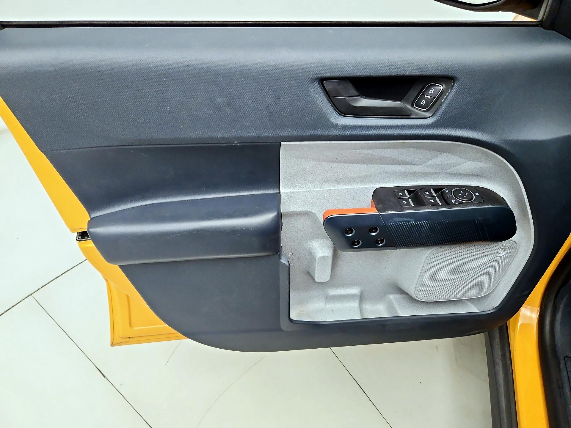 Thumbnail: 2022 Ford Maverick - 12