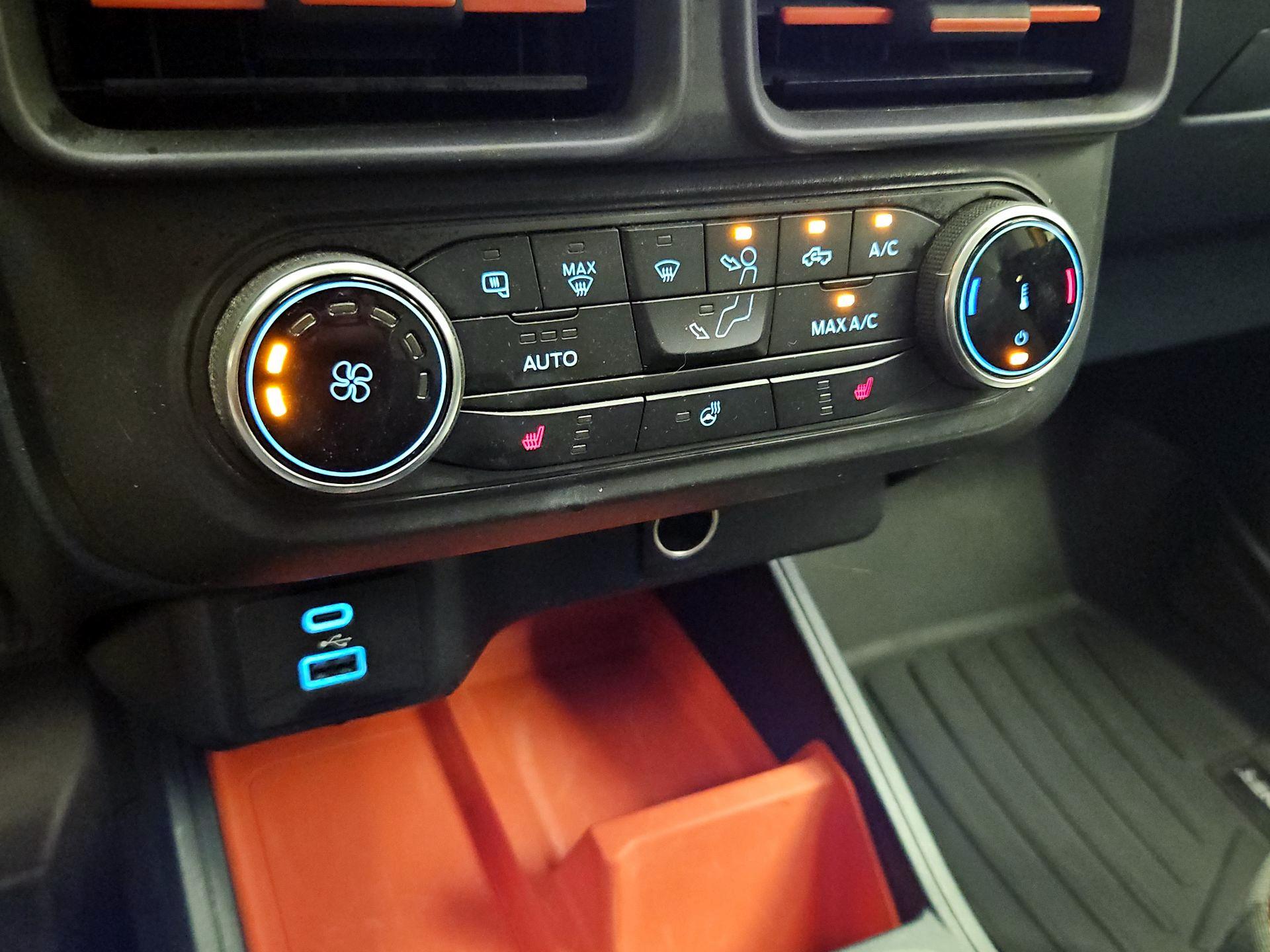 Thumbnail: 2022 Ford Maverick - 16