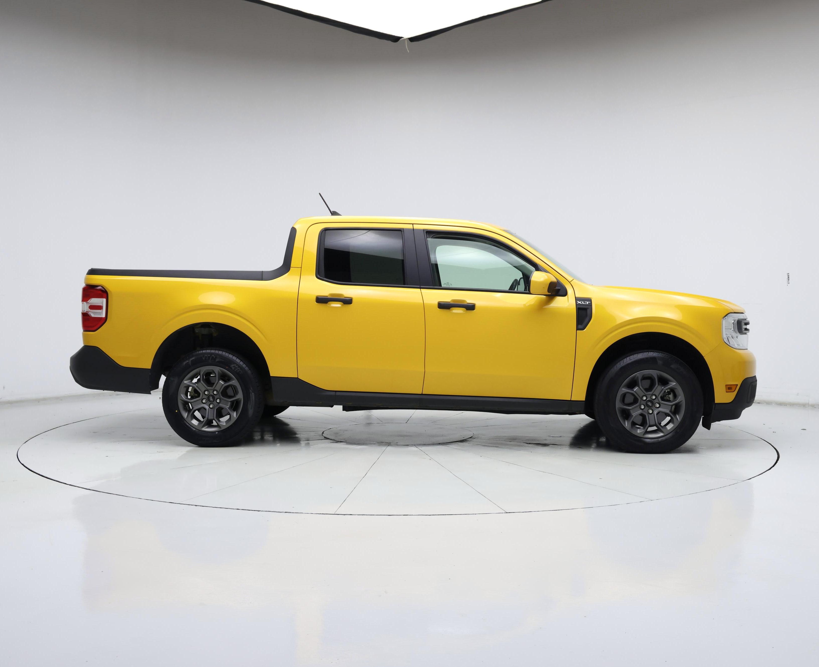 Thumbnail: 2022 Ford Maverick - 7