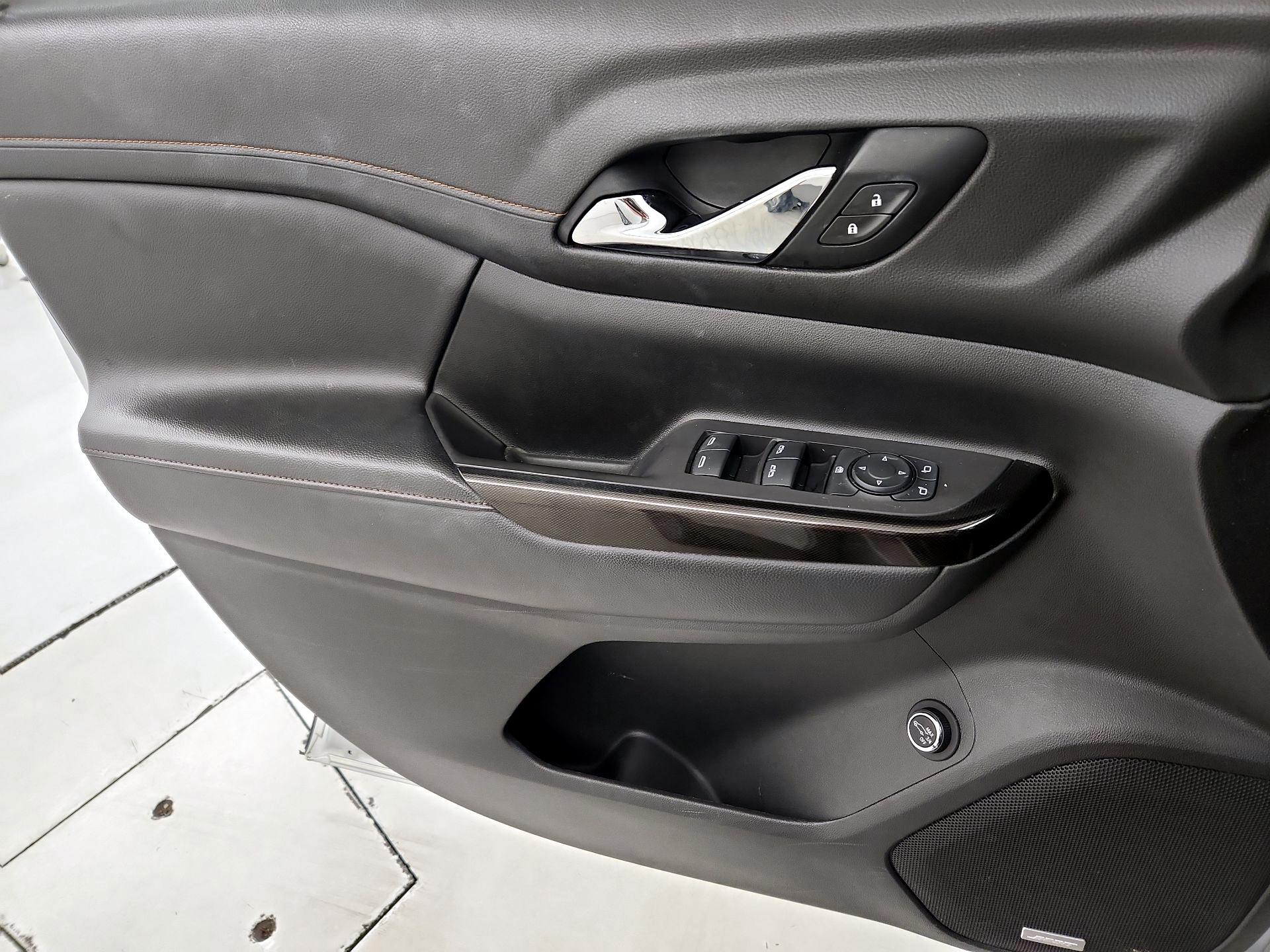 Thumbnail: 2020 GMC Acadia - 12