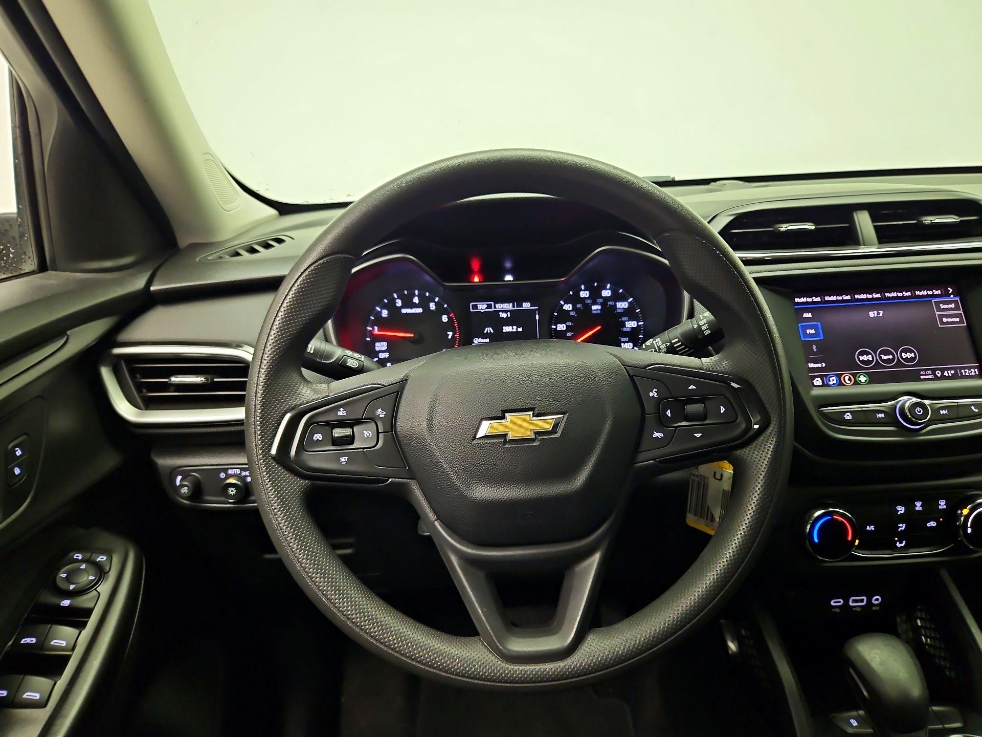 Thumbnail: 2021 Chevrolet TrailBlazer - 10