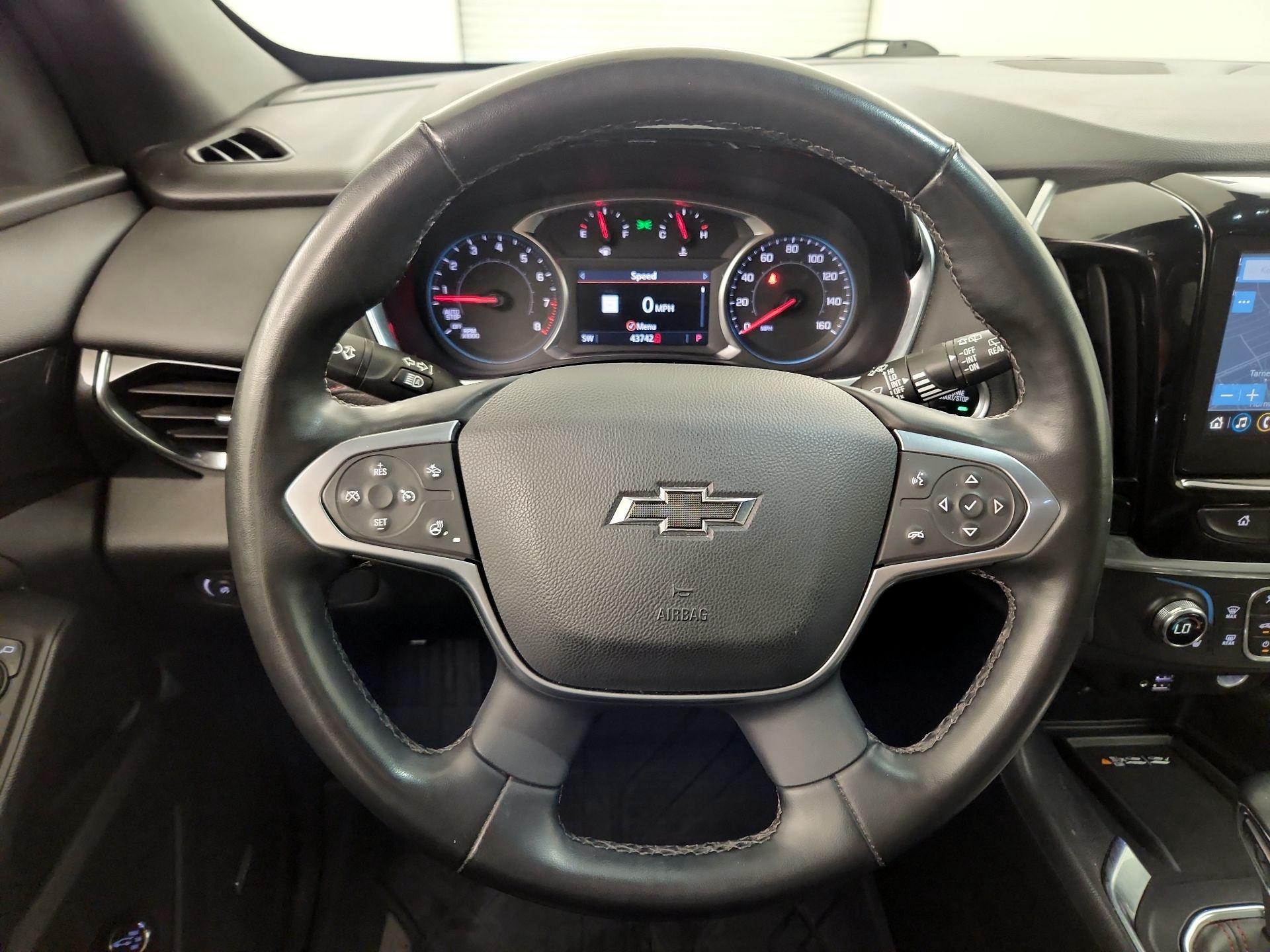 Thumbnail: 2023 Chevrolet Traverse - 10
