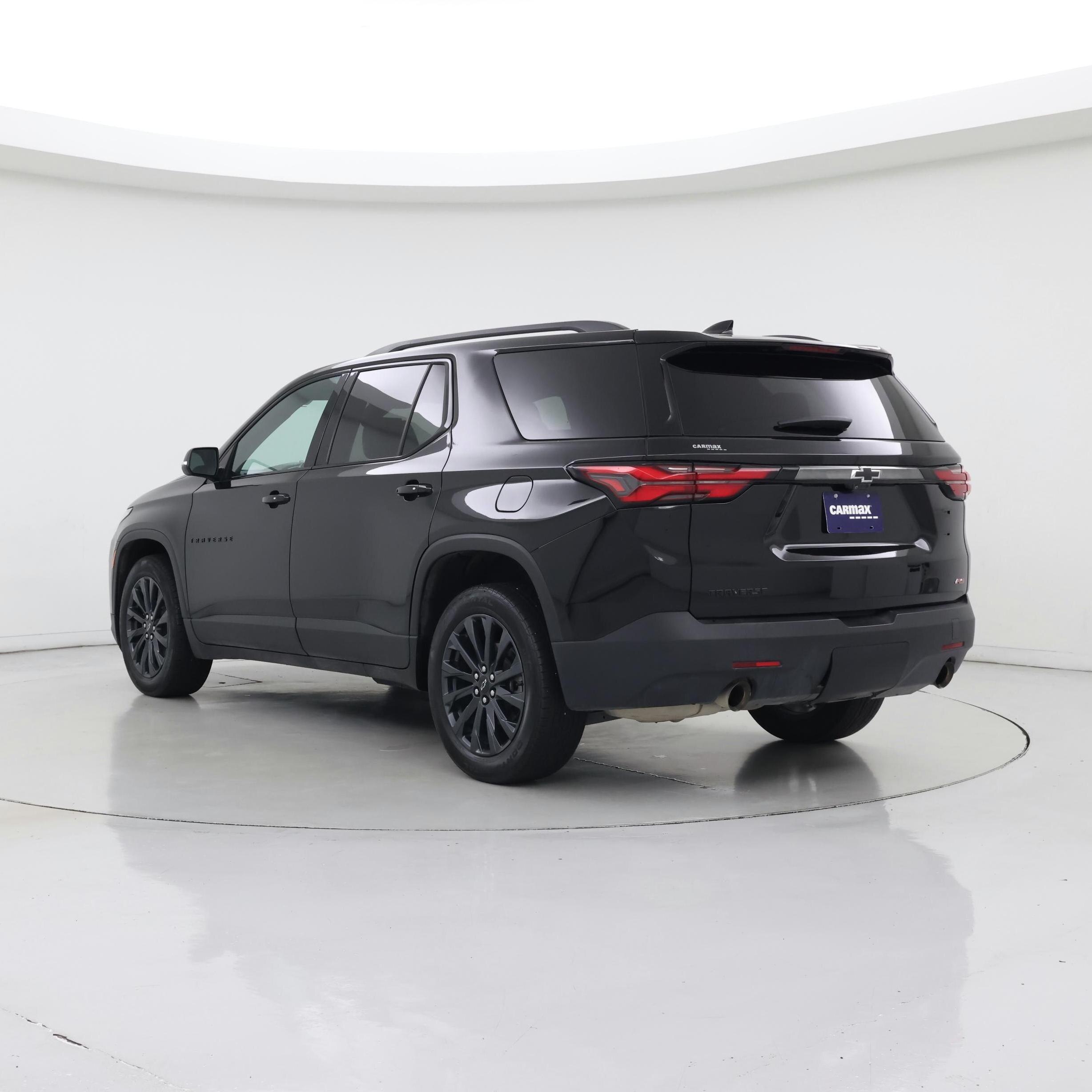 Thumbnail: 2023 Chevrolet Traverse - 2
