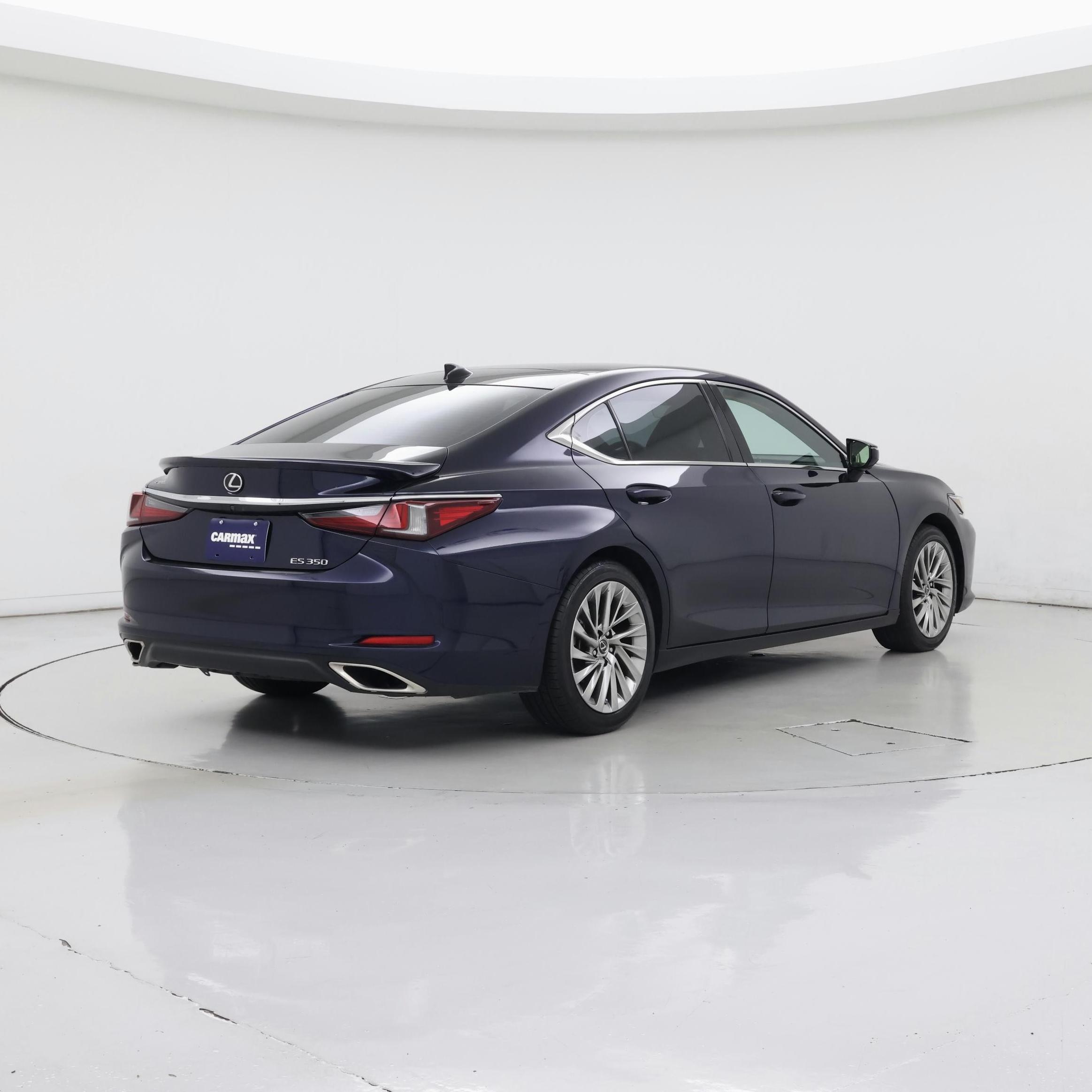 Thumbnail: 2022 Lexus ES - 8