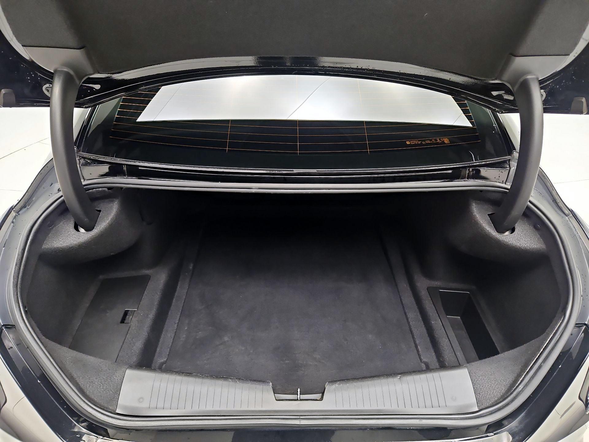 Thumbnail: 2023 Cadillac CT4 - 18