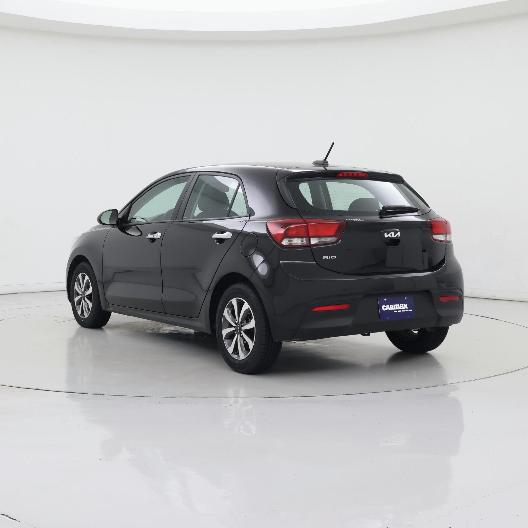 Thumbnail: 2022 Kia Rio5 - 2