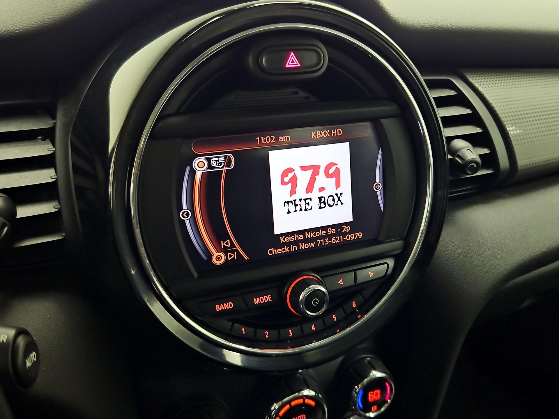 Thumbnail: 2015 MINI Cooper Hardtop - 14