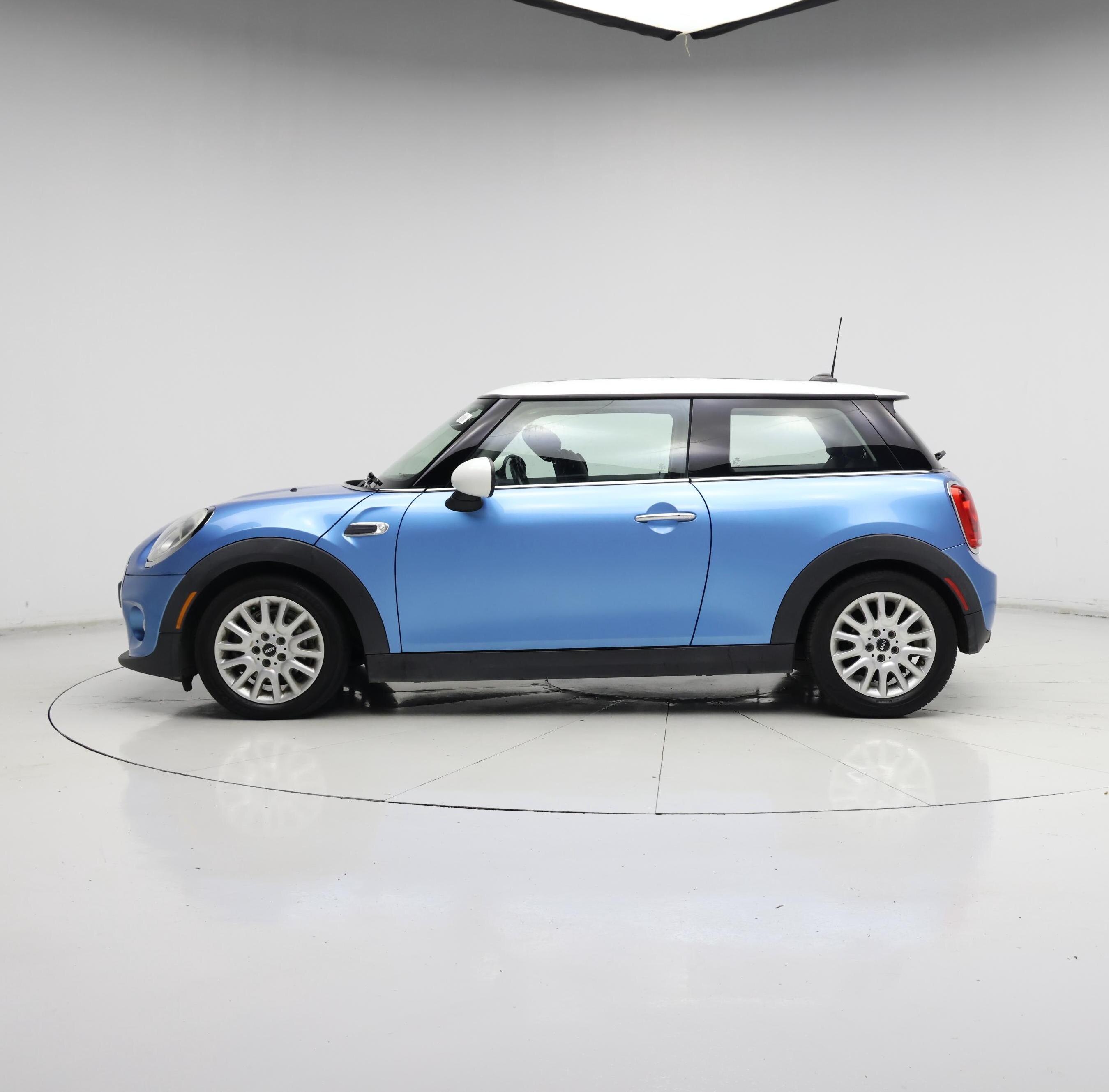 Thumbnail: 2015 MINI Cooper Hardtop - 3