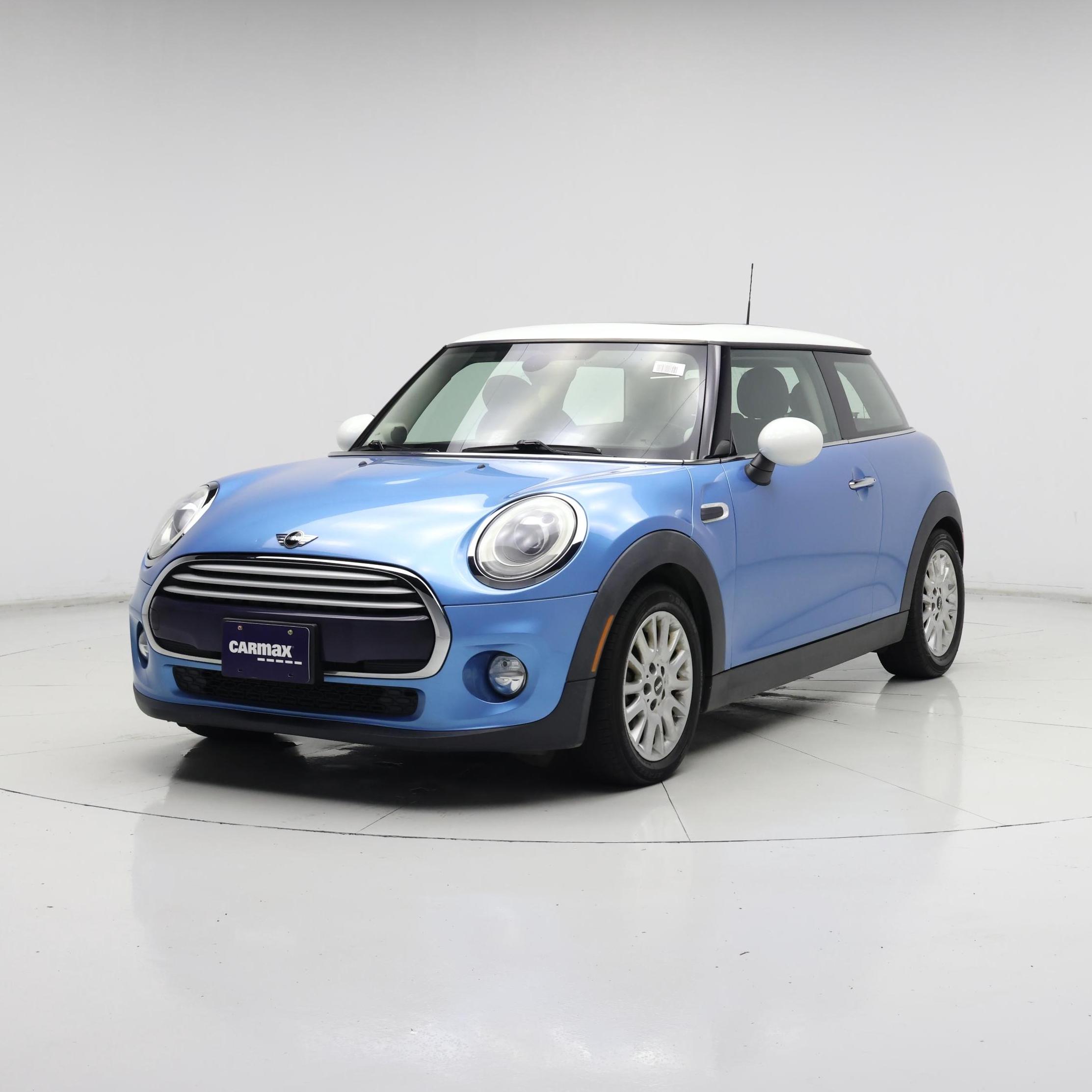 Thumbnail: 2015 MINI Cooper Hardtop - 4