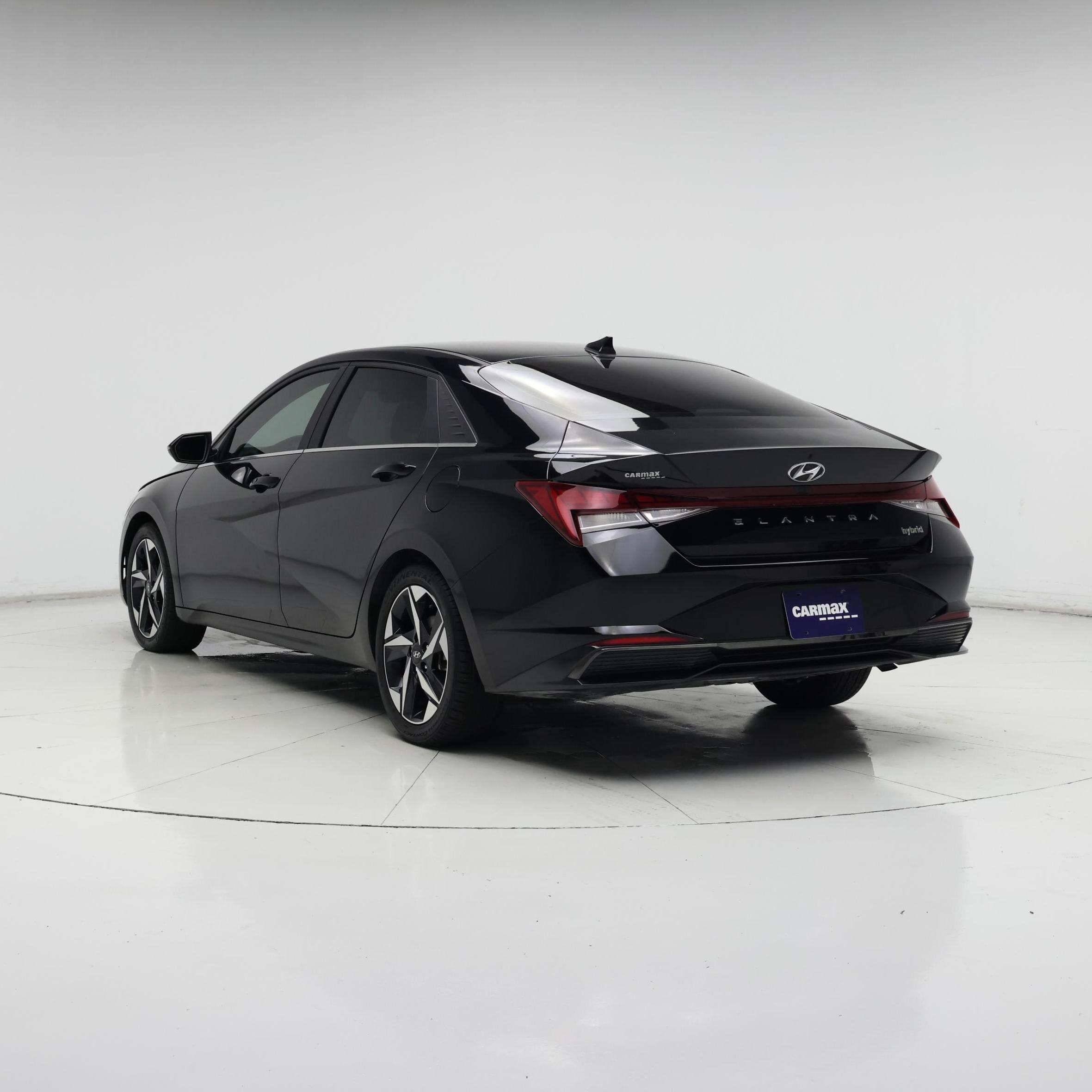 Thumbnail: 2023 Hyundai Elantra - 2