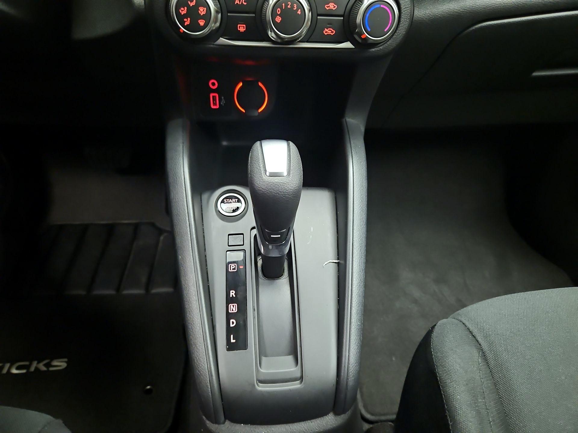 Thumbnail: 2024 Nissan Kicks - 15