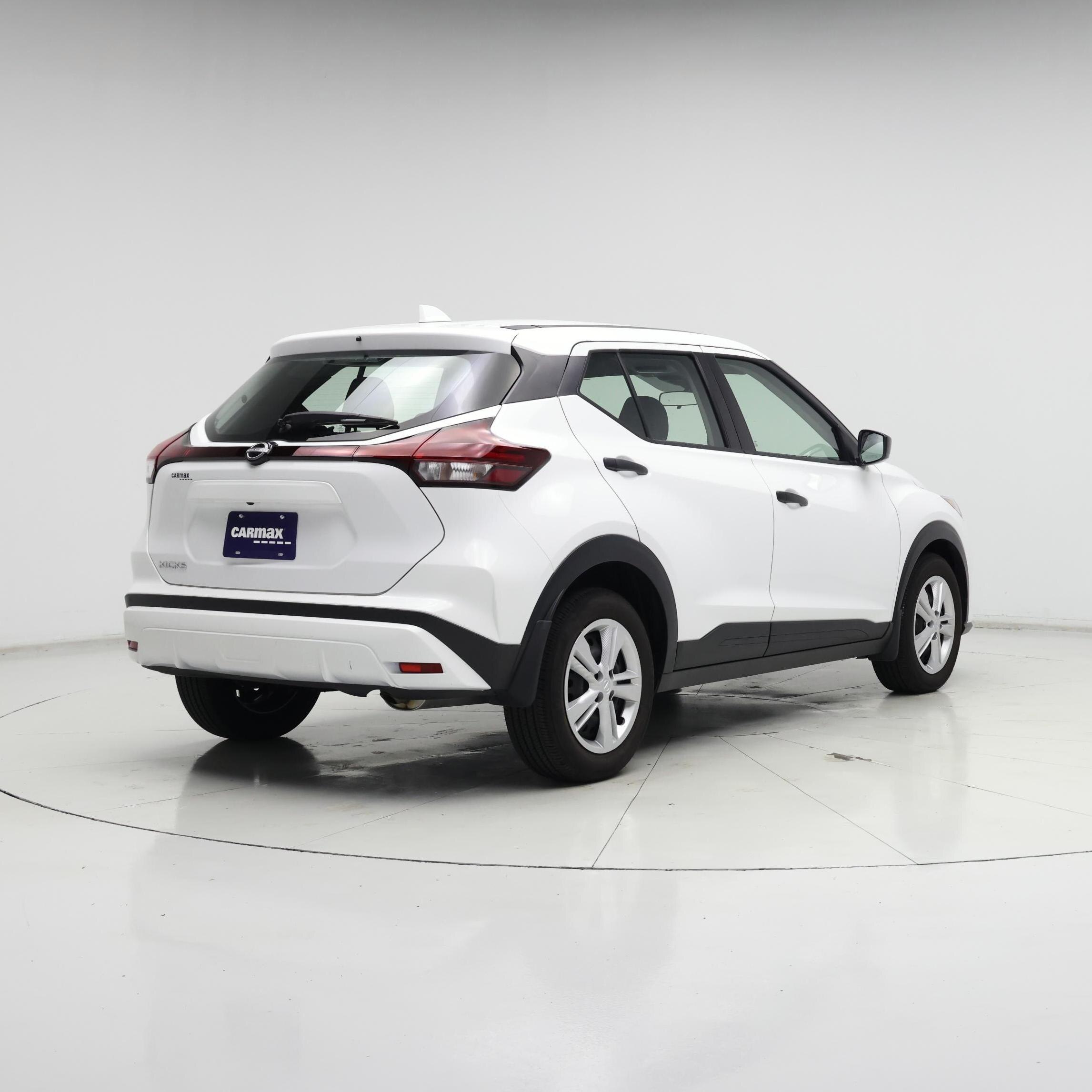 Thumbnail: 2024 Nissan Kicks - 8