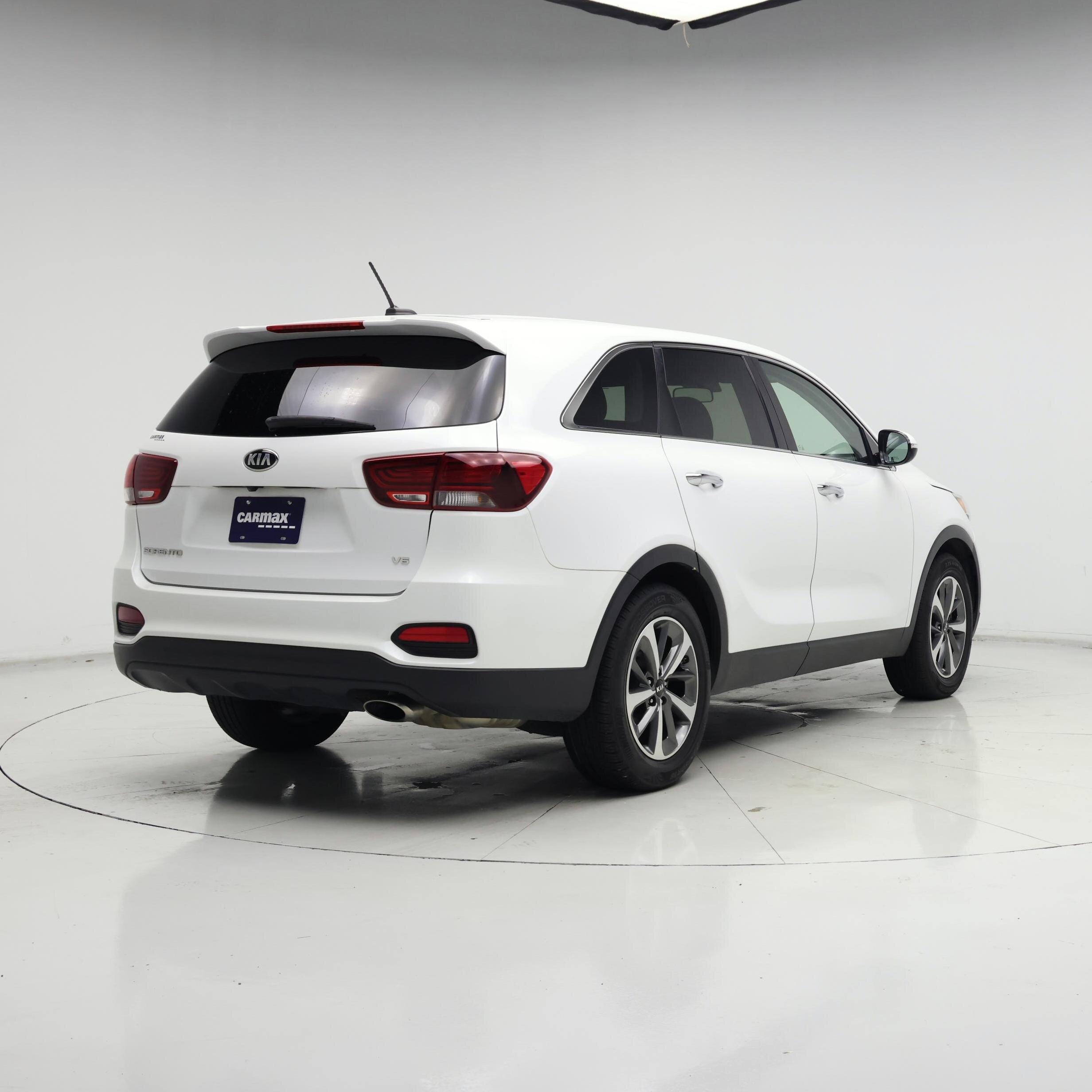 Thumbnail: 2020 Kia Sorento - 8