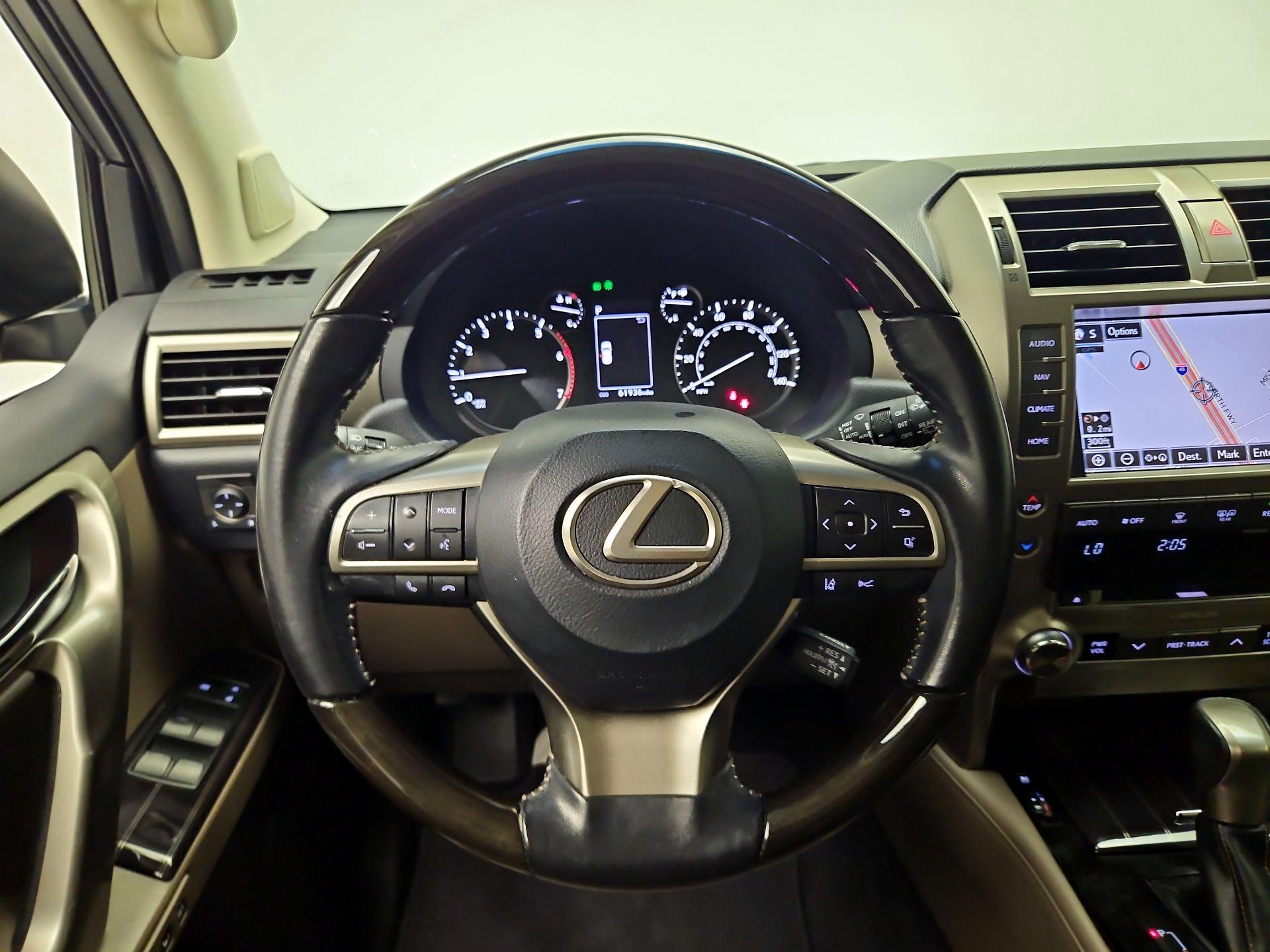 Thumbnail: 2020 Lexus GX - 10