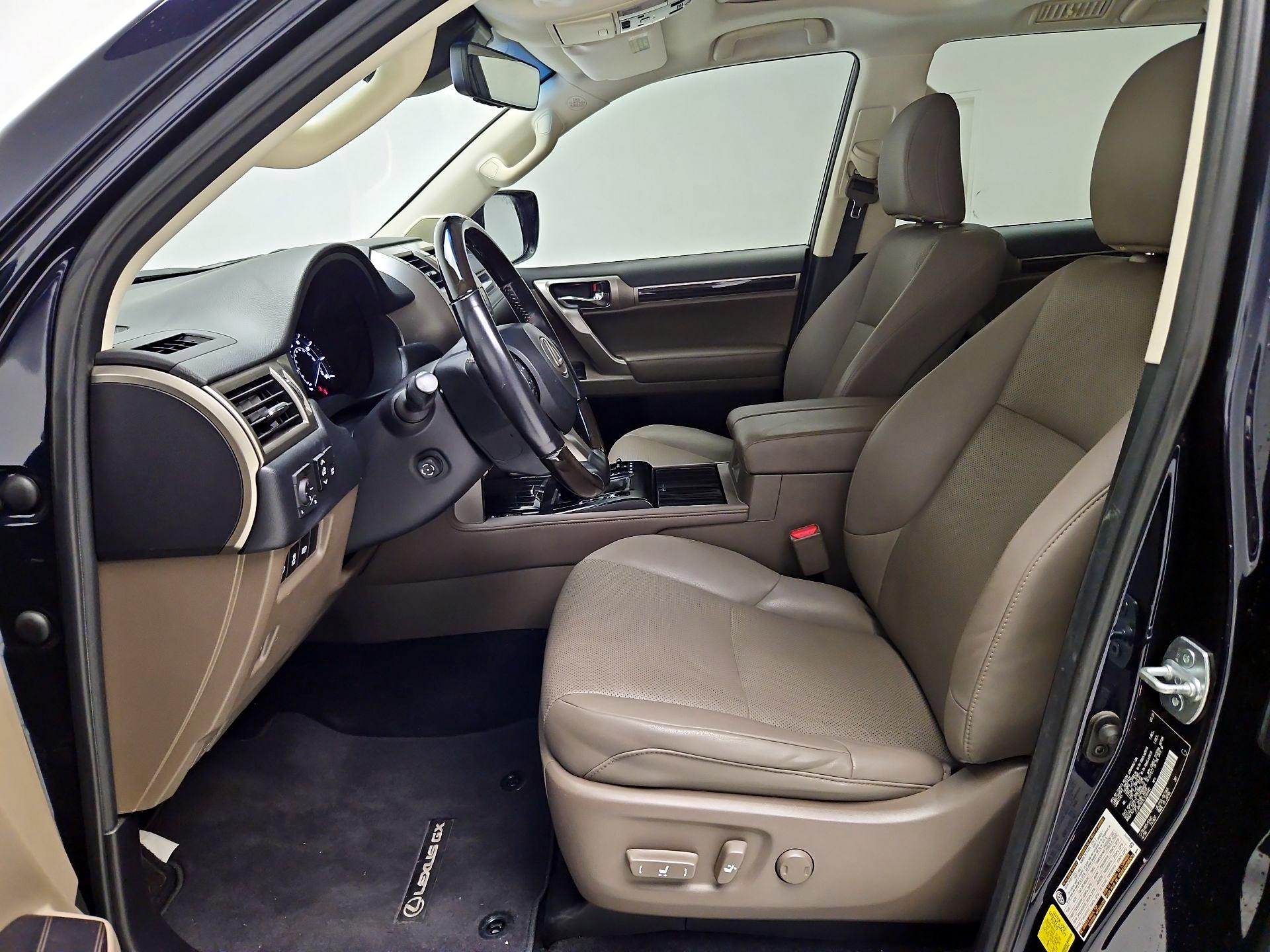 Thumbnail: 2020 Lexus GX - 11