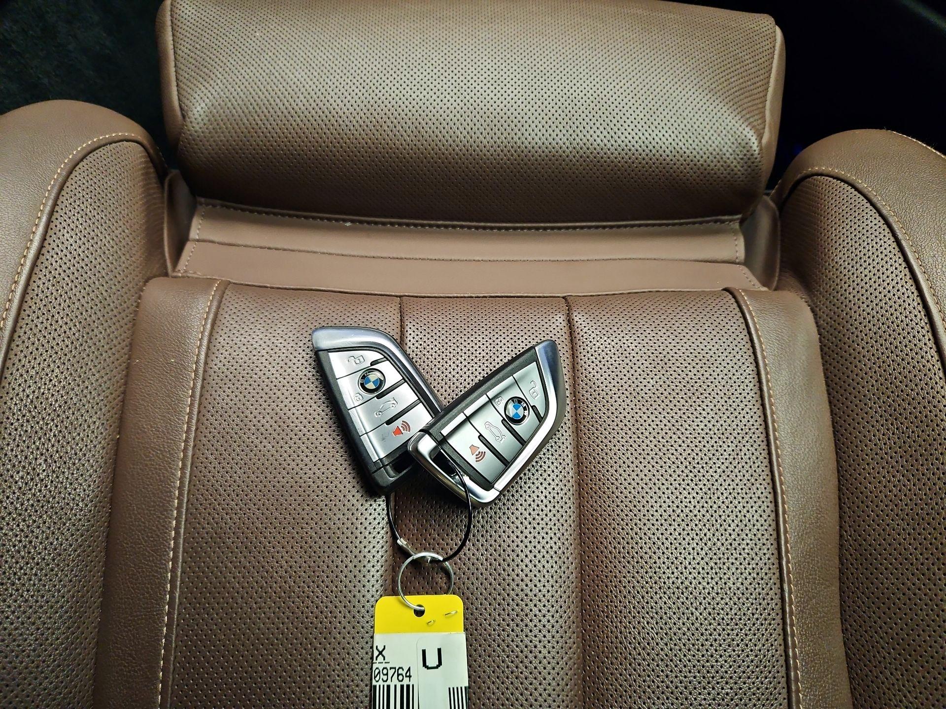 Thumbnail: 2020 BMW X5 - 20