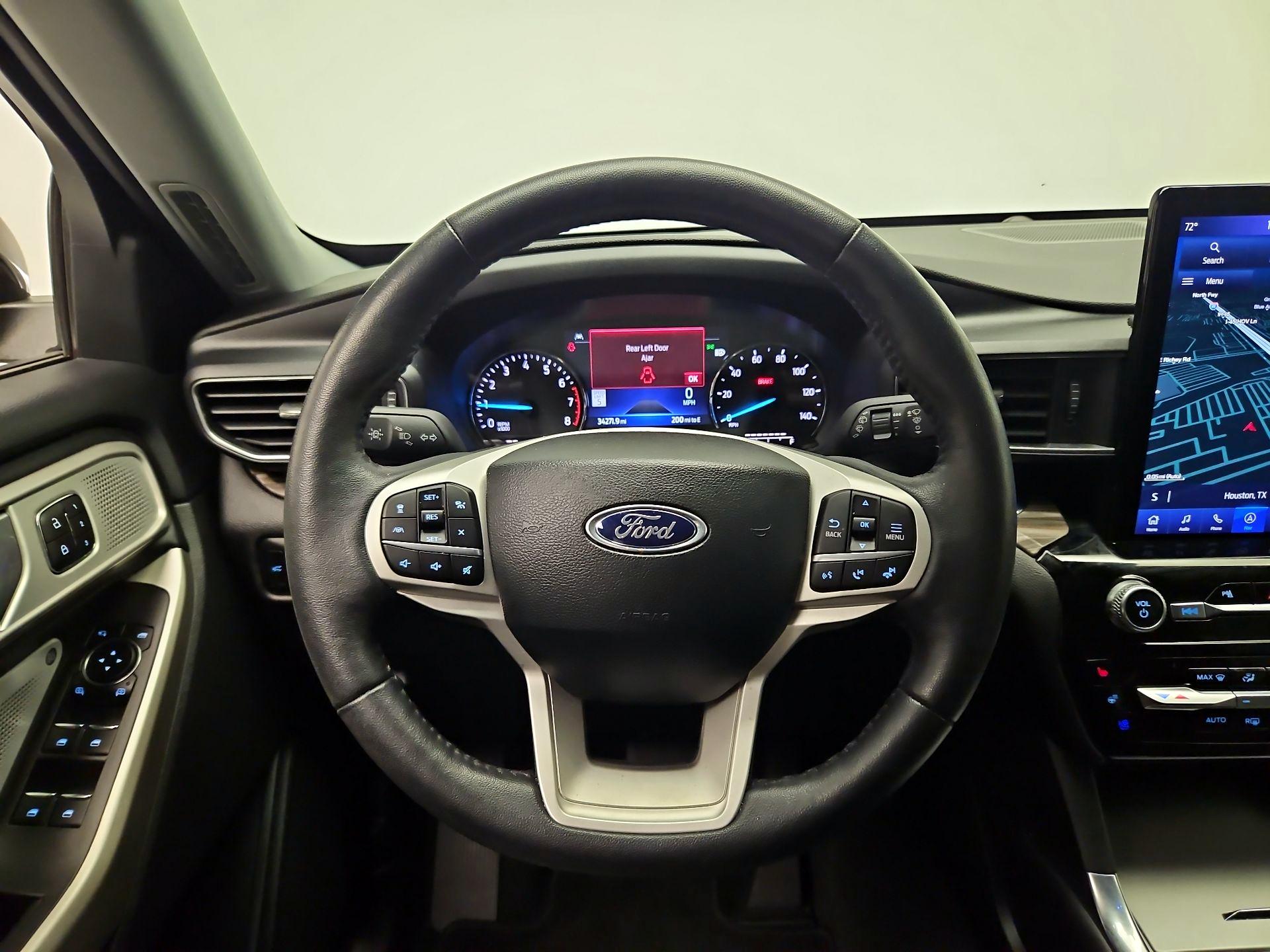 Thumbnail: 2023 Ford Explorer - 10