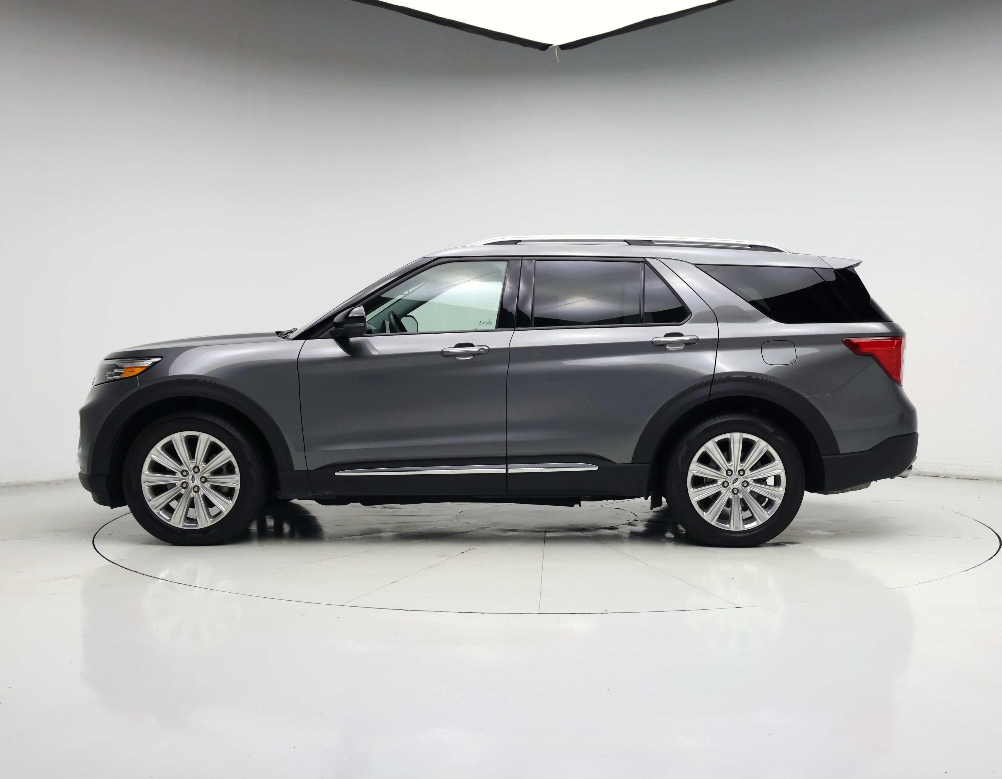 Thumbnail: 2023 Ford Explorer - 3