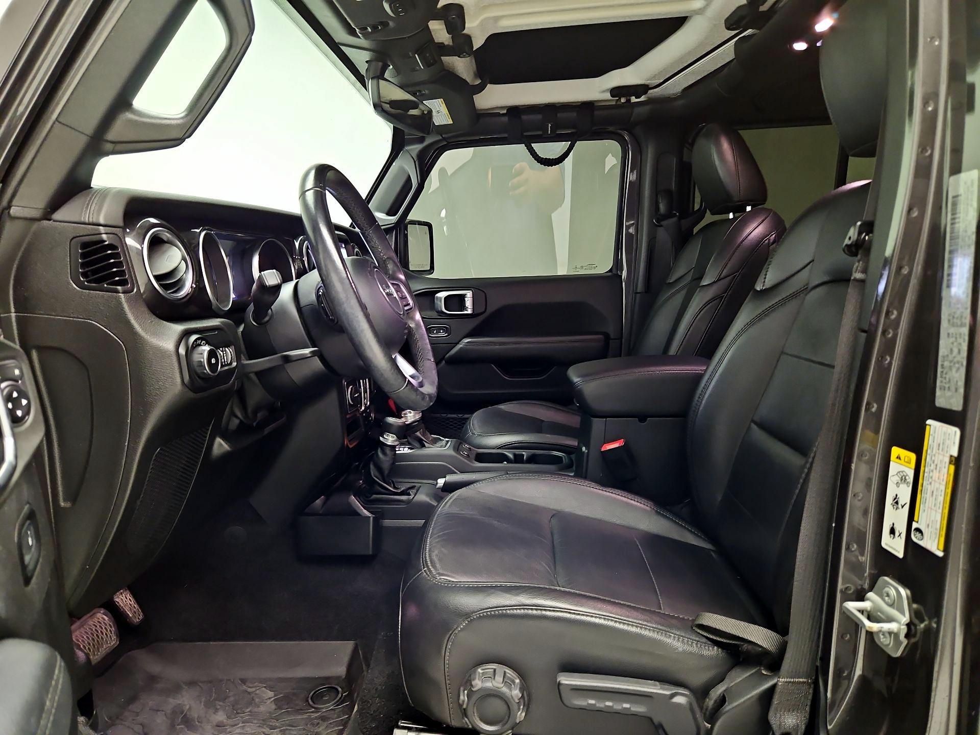 Thumbnail: 2020 Jeep Wrangler - 11