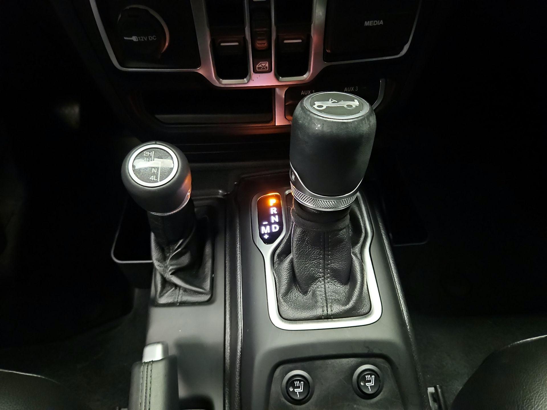 Thumbnail: 2020 Jeep Wrangler - 18