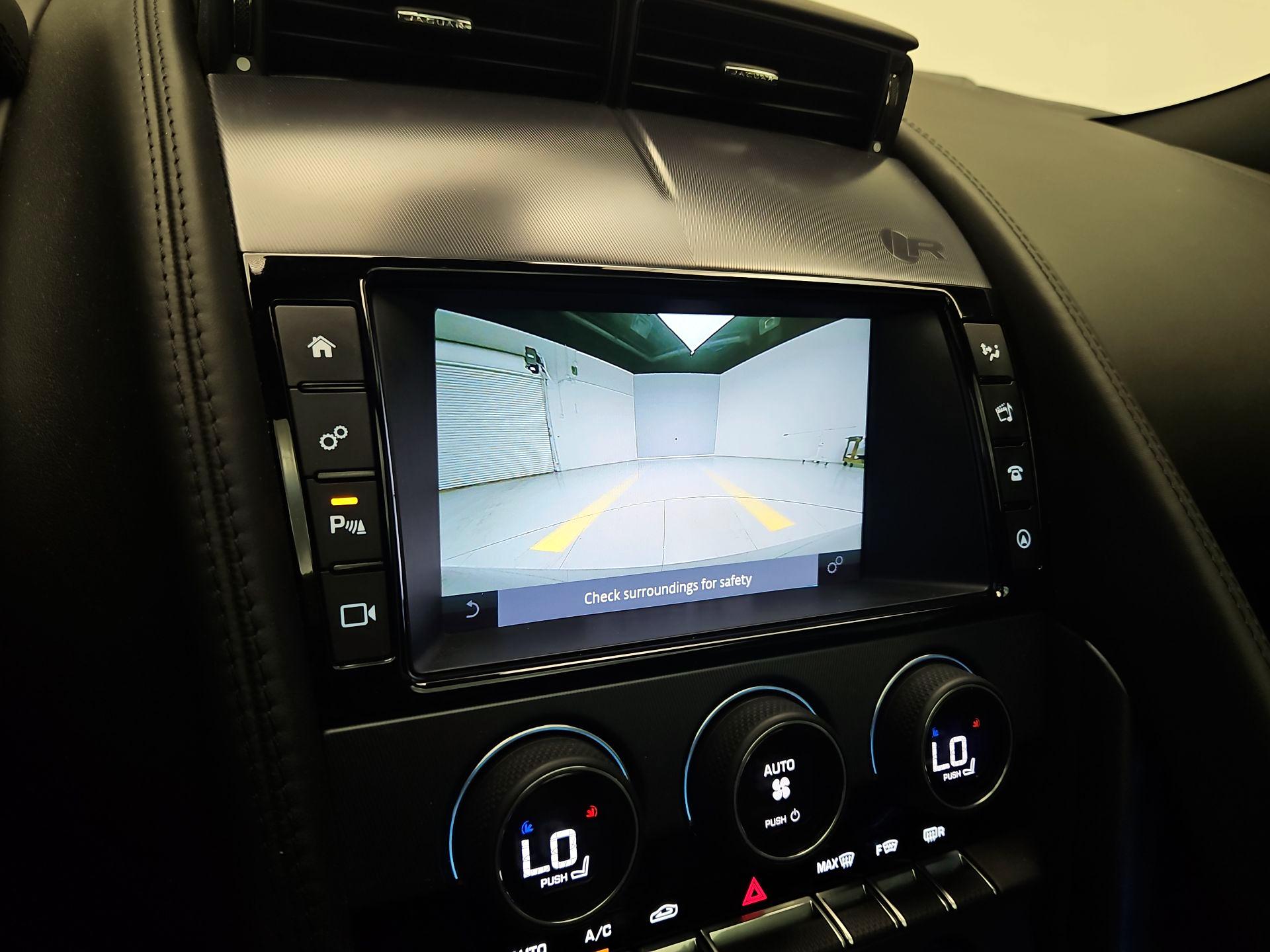 Thumbnail: 2018 Jaguar F-Type - 15