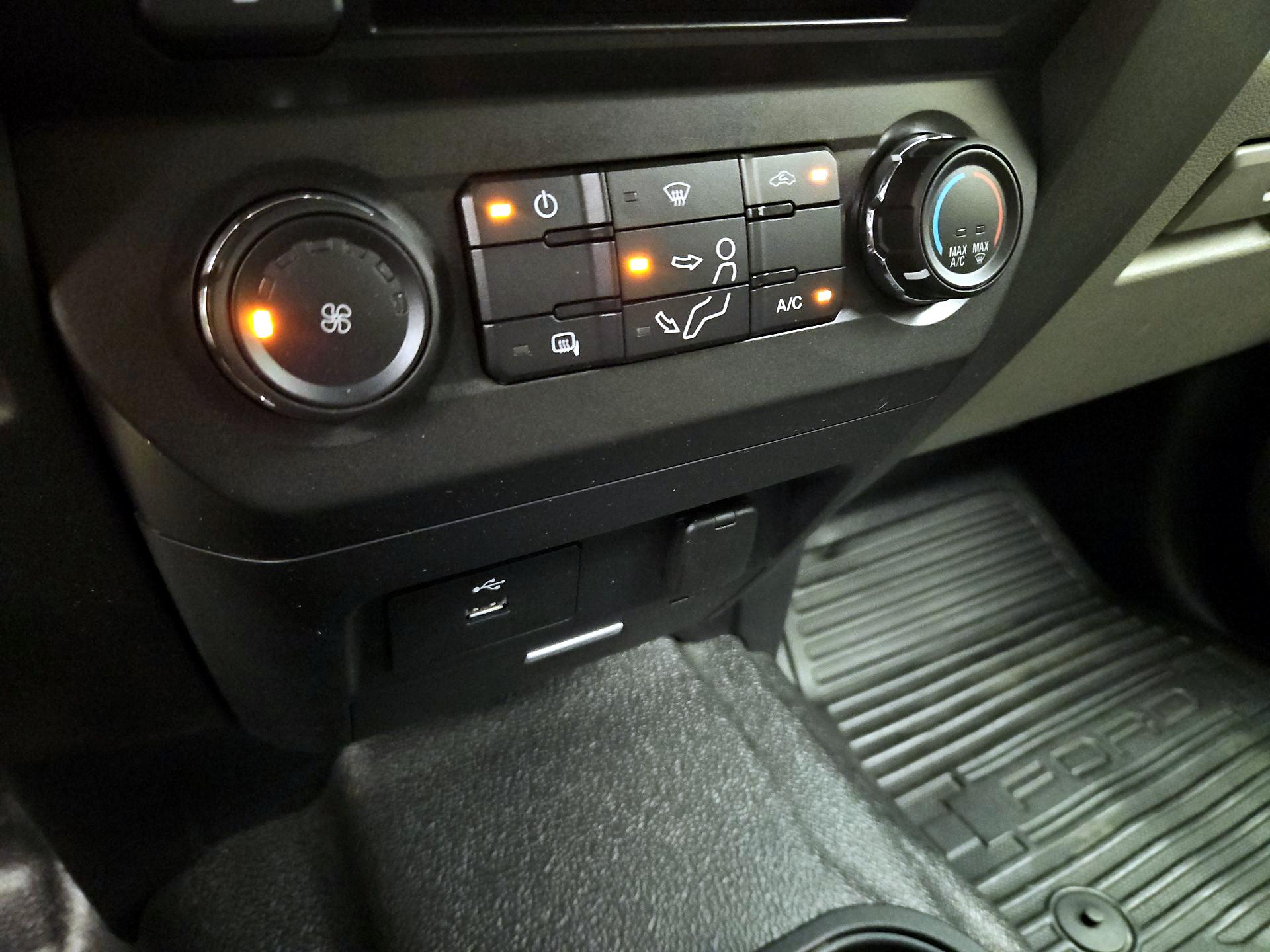 Thumbnail: 2017 Ford F-350 - 15