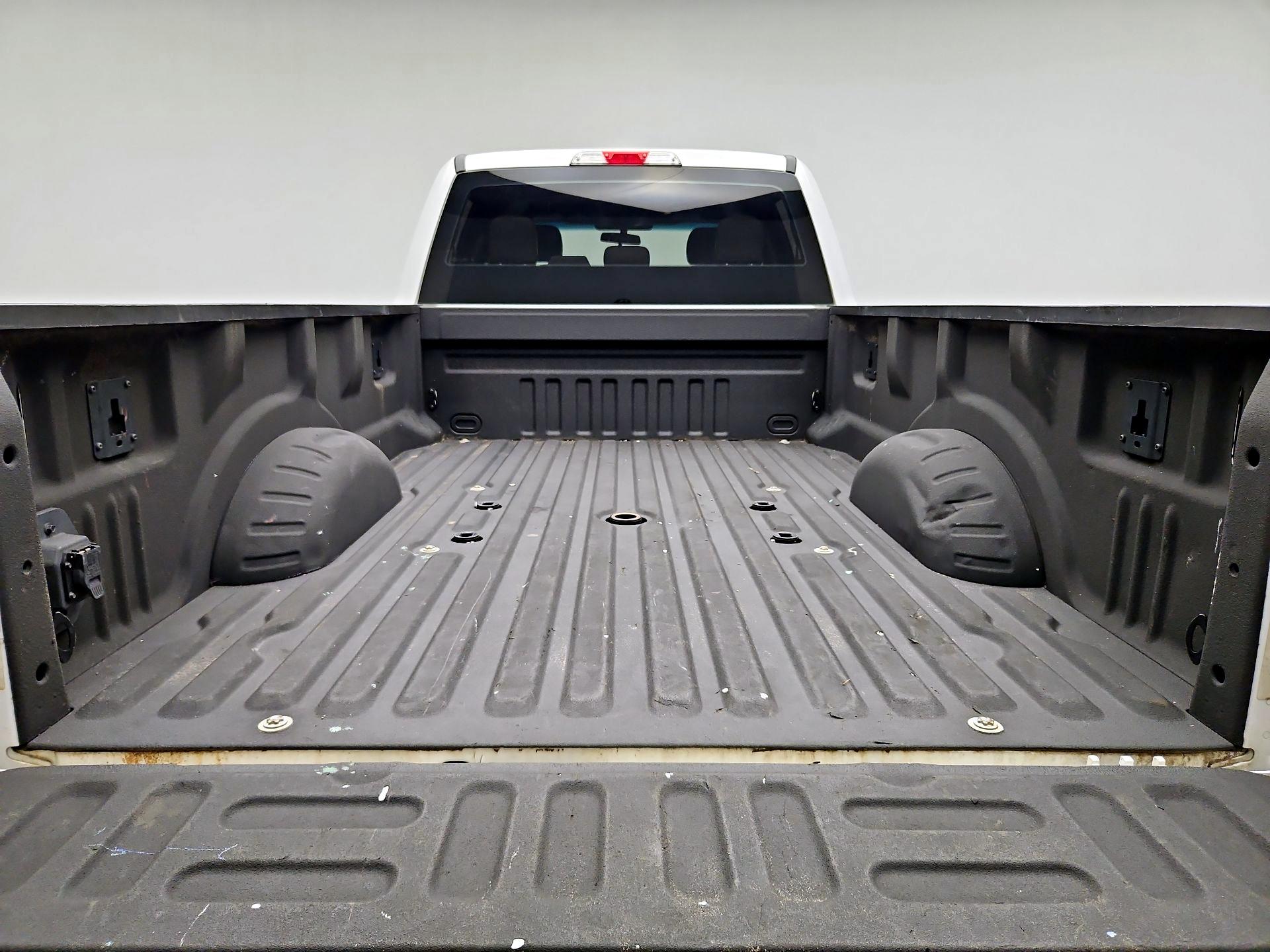 Thumbnail: 2017 Ford F-350 - 19