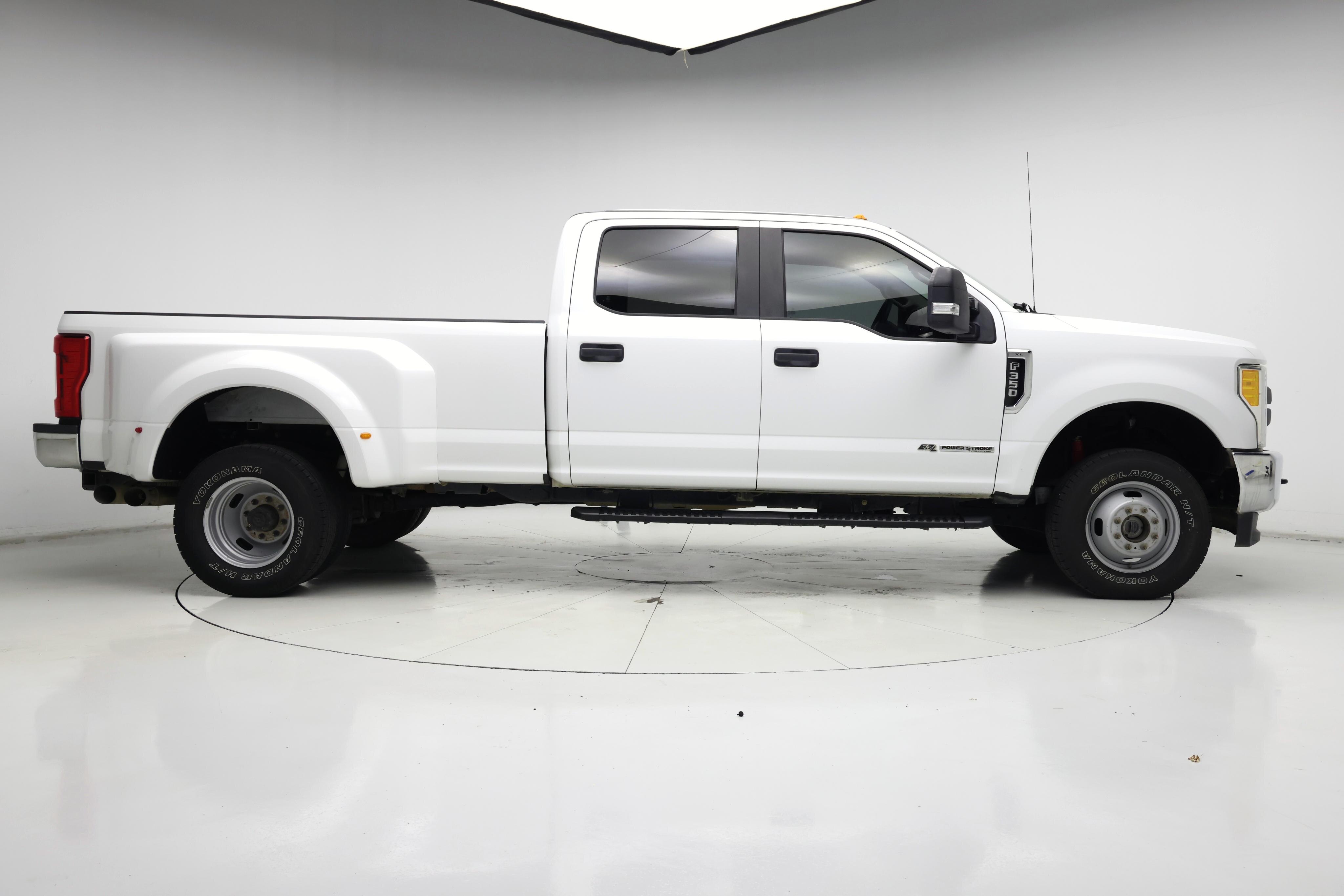 Thumbnail: 2017 Ford F-350 - 7