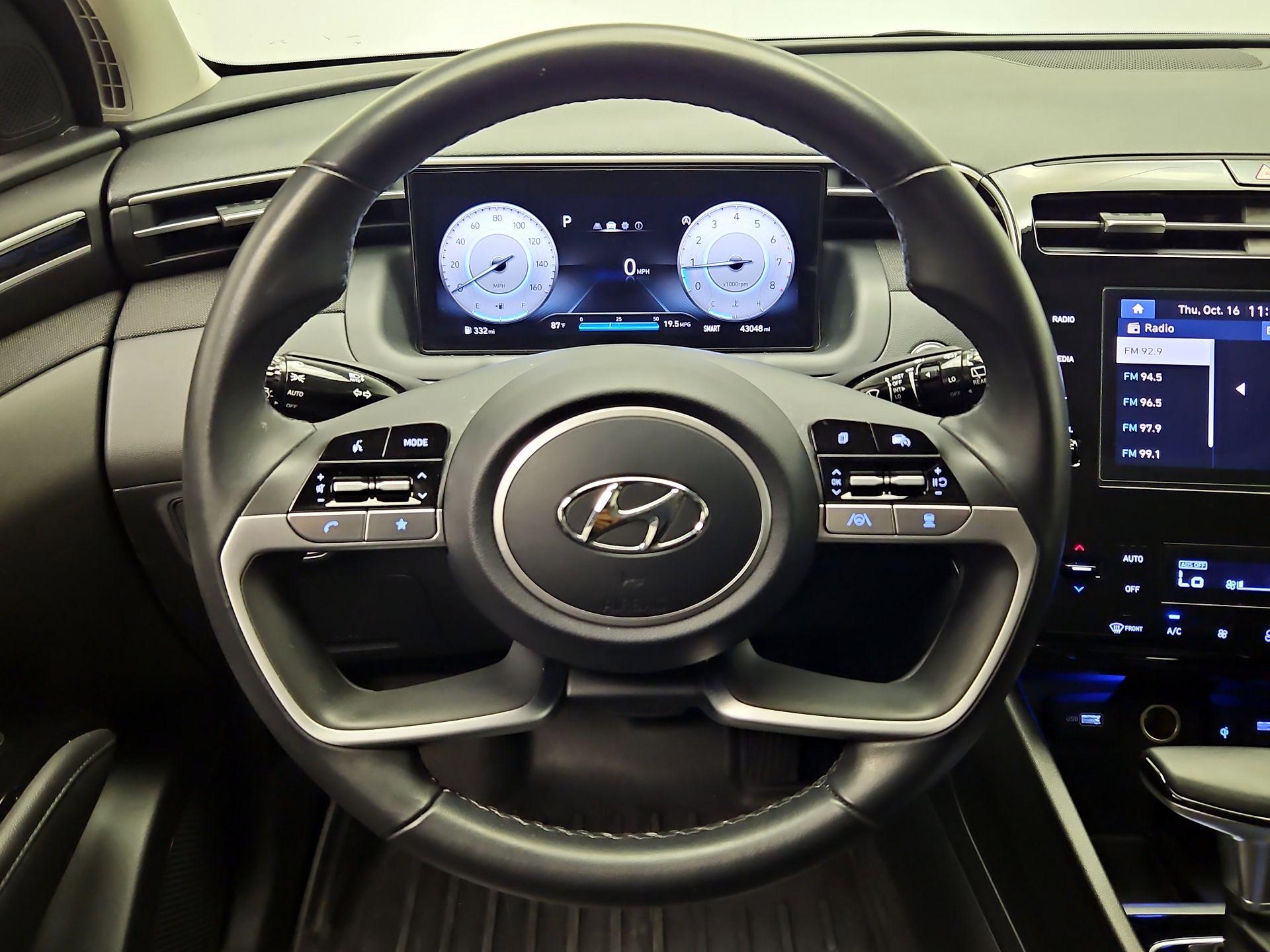 Thumbnail: 2022 Hyundai Tucson - 10