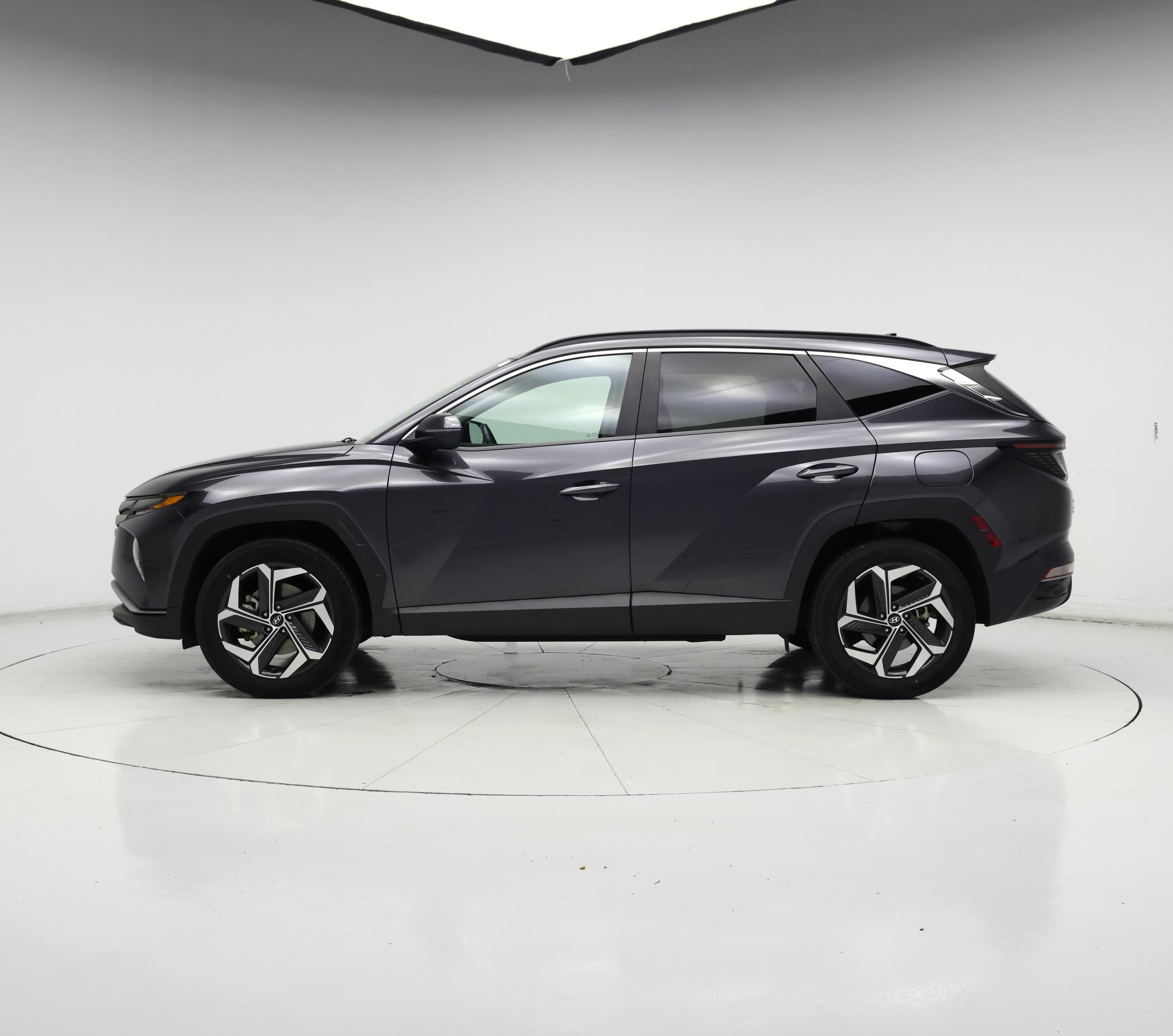 Thumbnail: 2022 Hyundai Tucson - 3