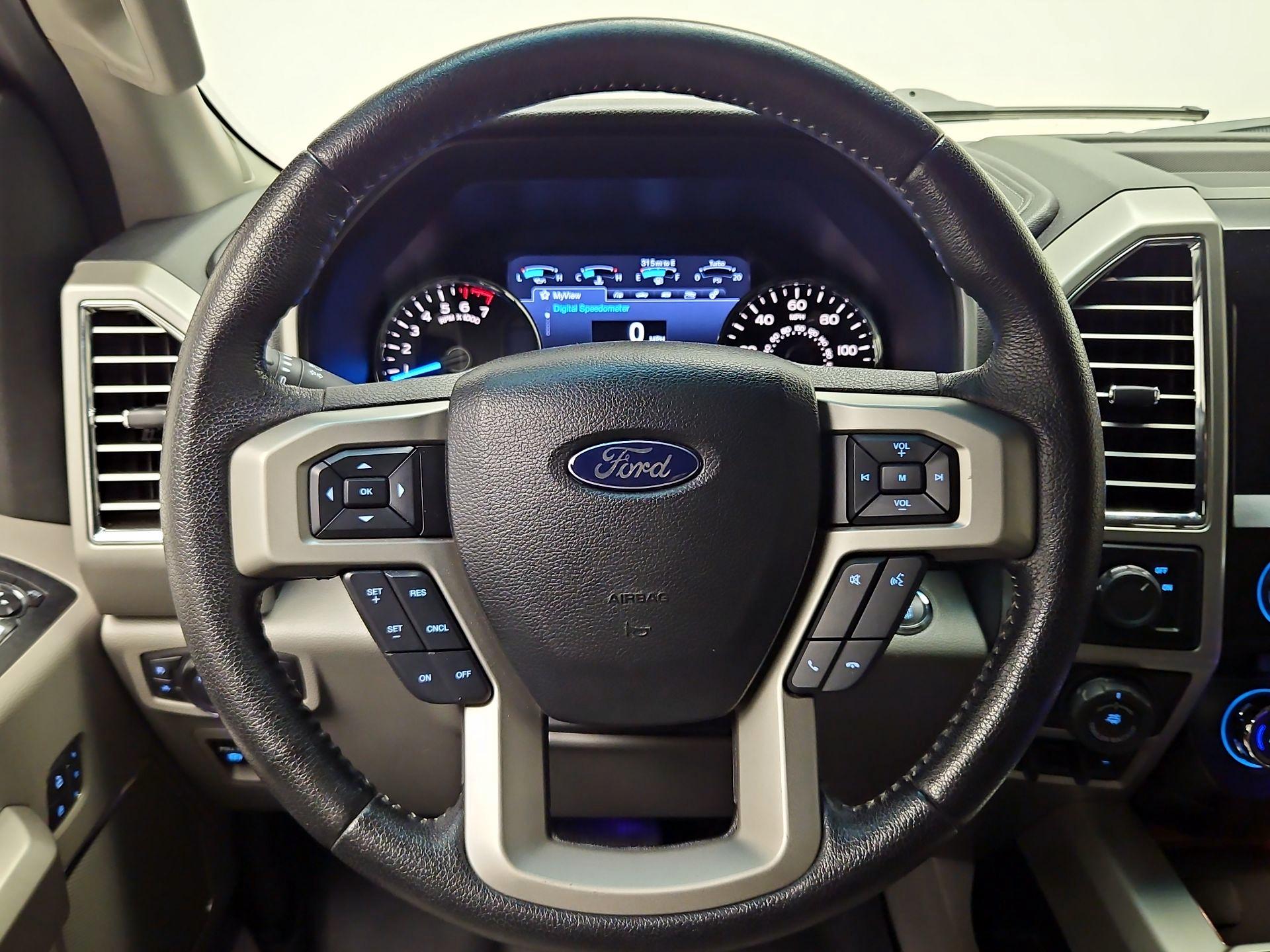 Thumbnail: 2016 Ford F-150 - 10