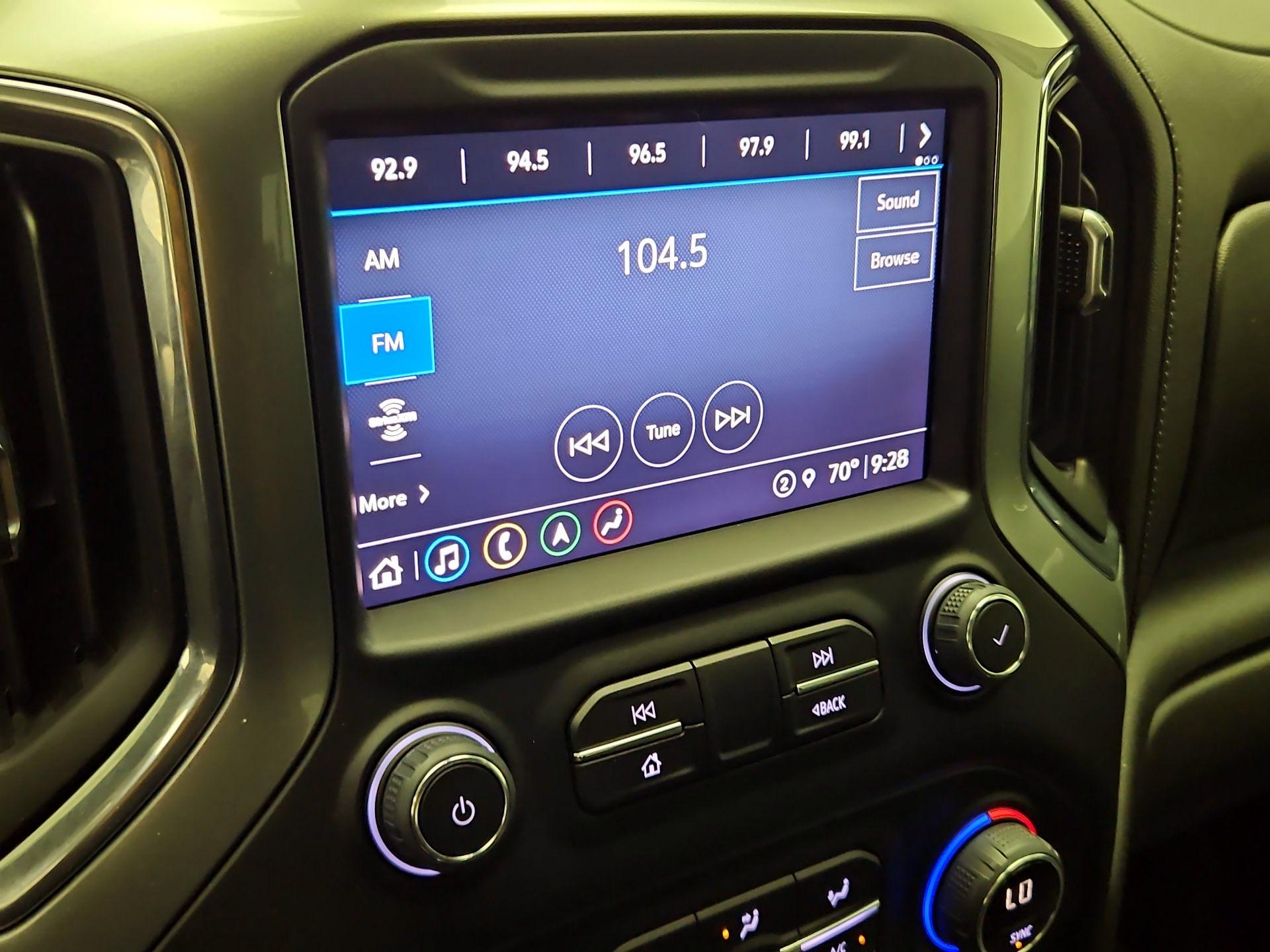 Thumbnail: 2022 Chevrolet Silverado 1500 - 16