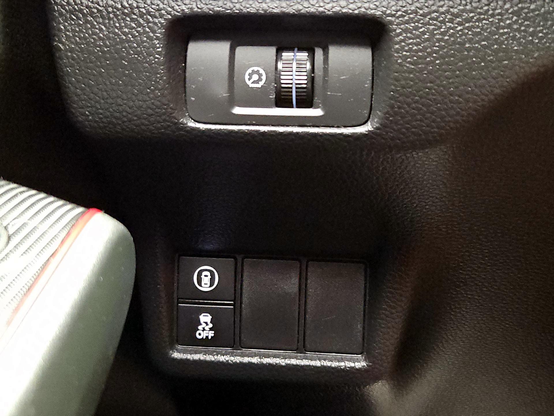 Thumbnail: 2023 Honda Civic - 13