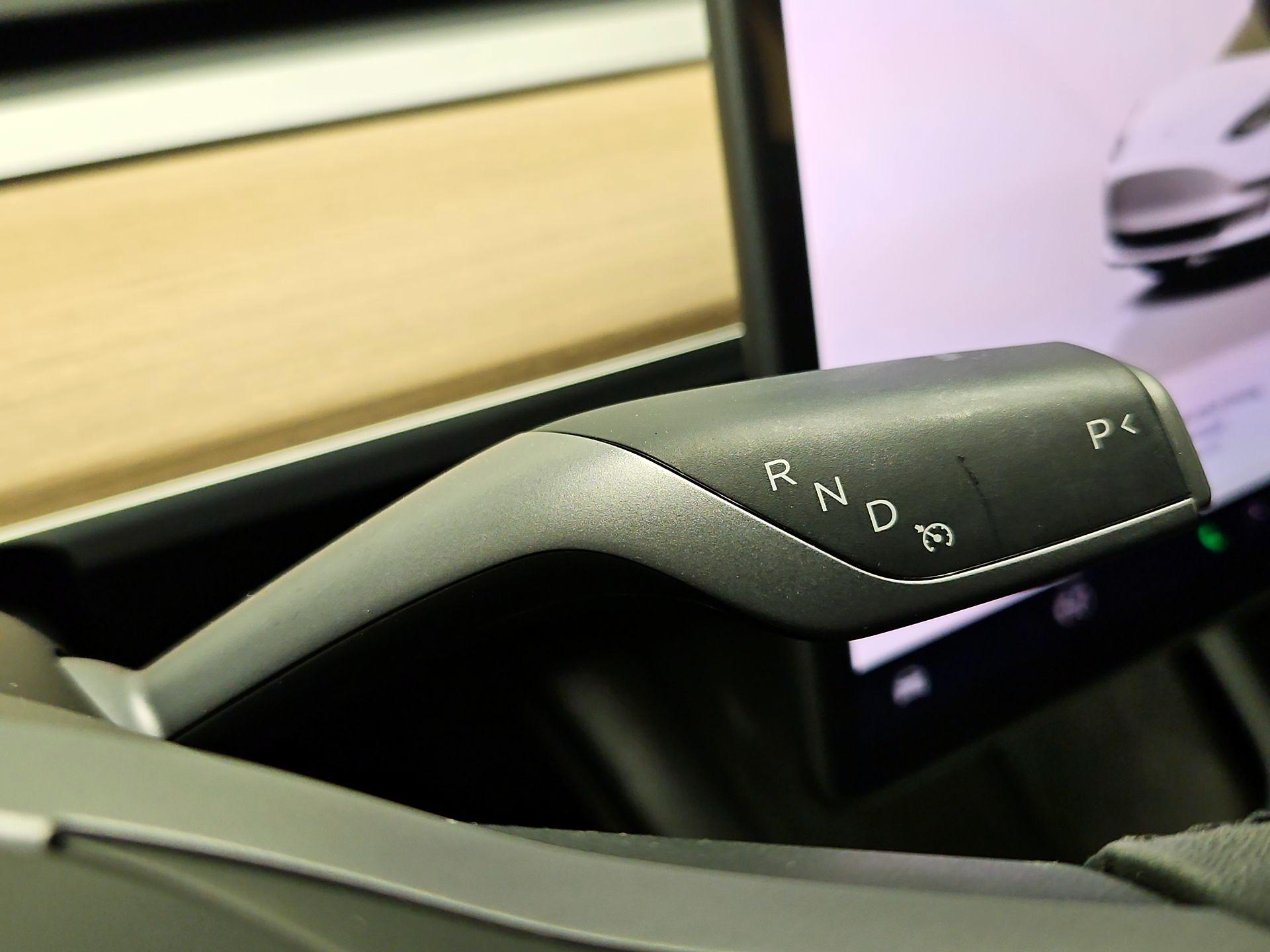 Thumbnail: 2023 Tesla Model 3 - 17