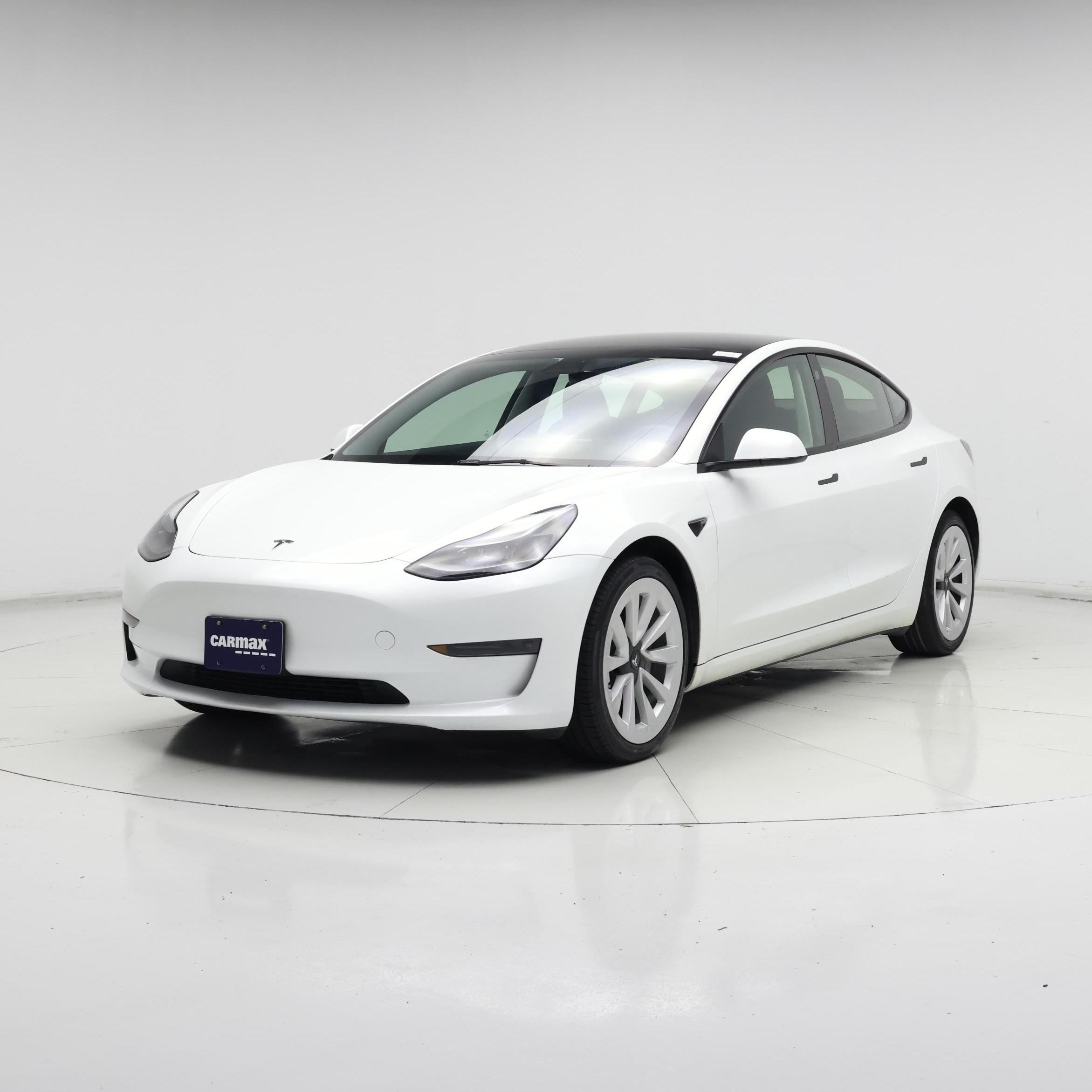Thumbnail: 2023 Tesla Model 3 - 4
