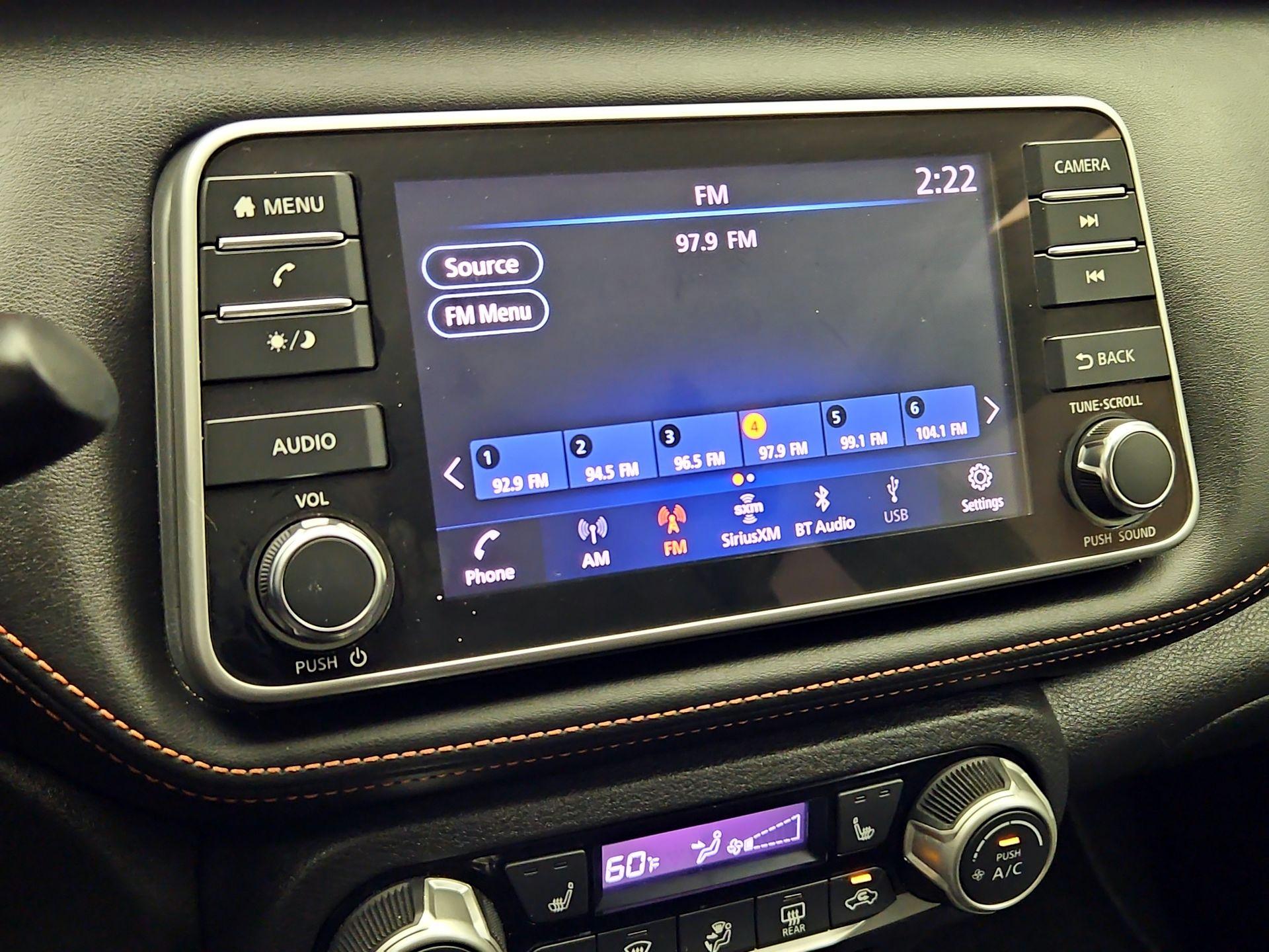 Thumbnail: 2020 Nissan Kicks - 14